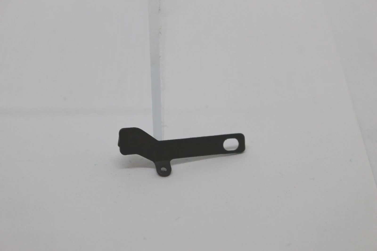 Teletypewriter Subassembly – Right Arm Slide, 179216, 5815-00-908-0665, New - Image 2