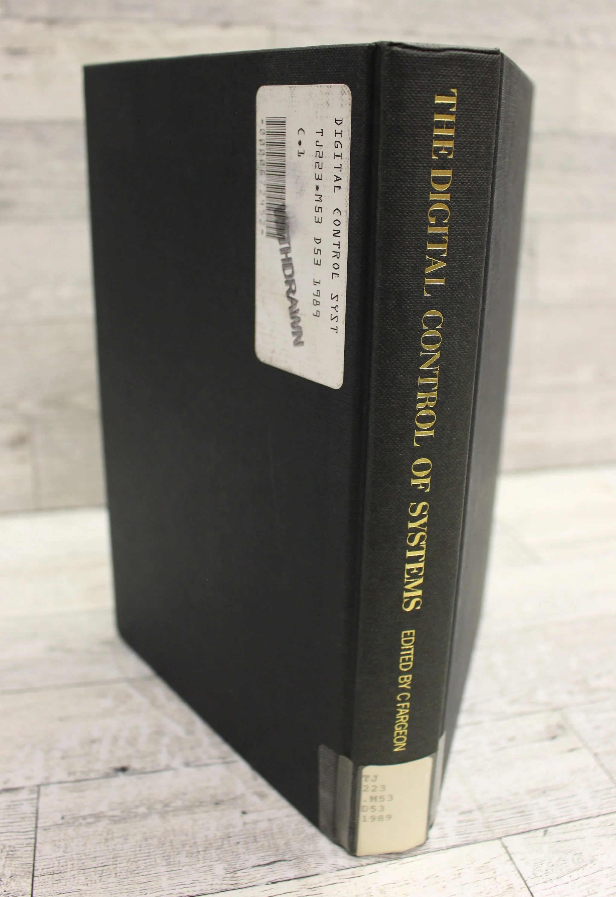 The Digital Control of Systems: Applications to Vehicles & Robots - Fargeon - Image 2