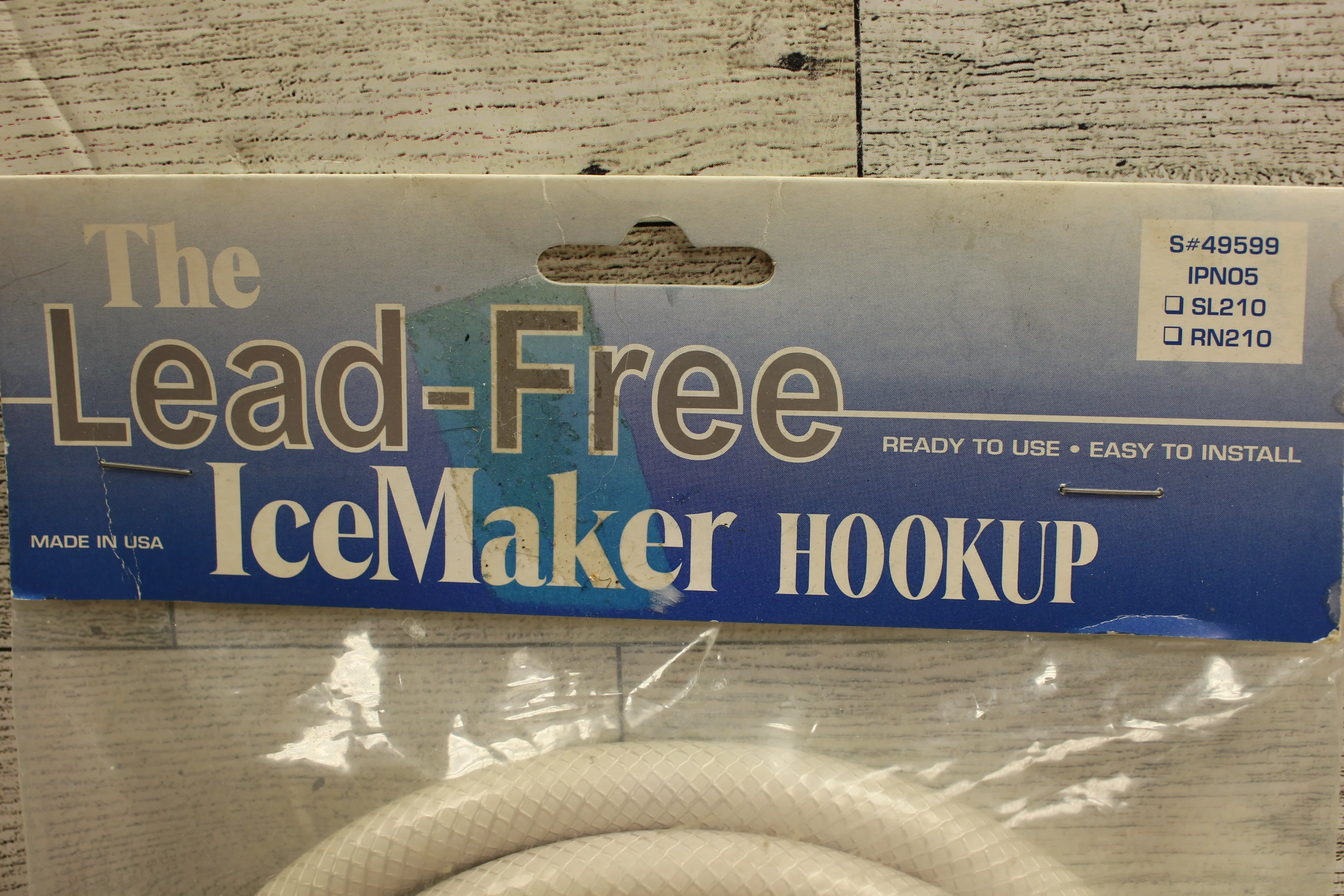 The Lead-Free Icemaker Hookup Water Hose for Ice Maker and Dispenser - 5'- New - Image 3