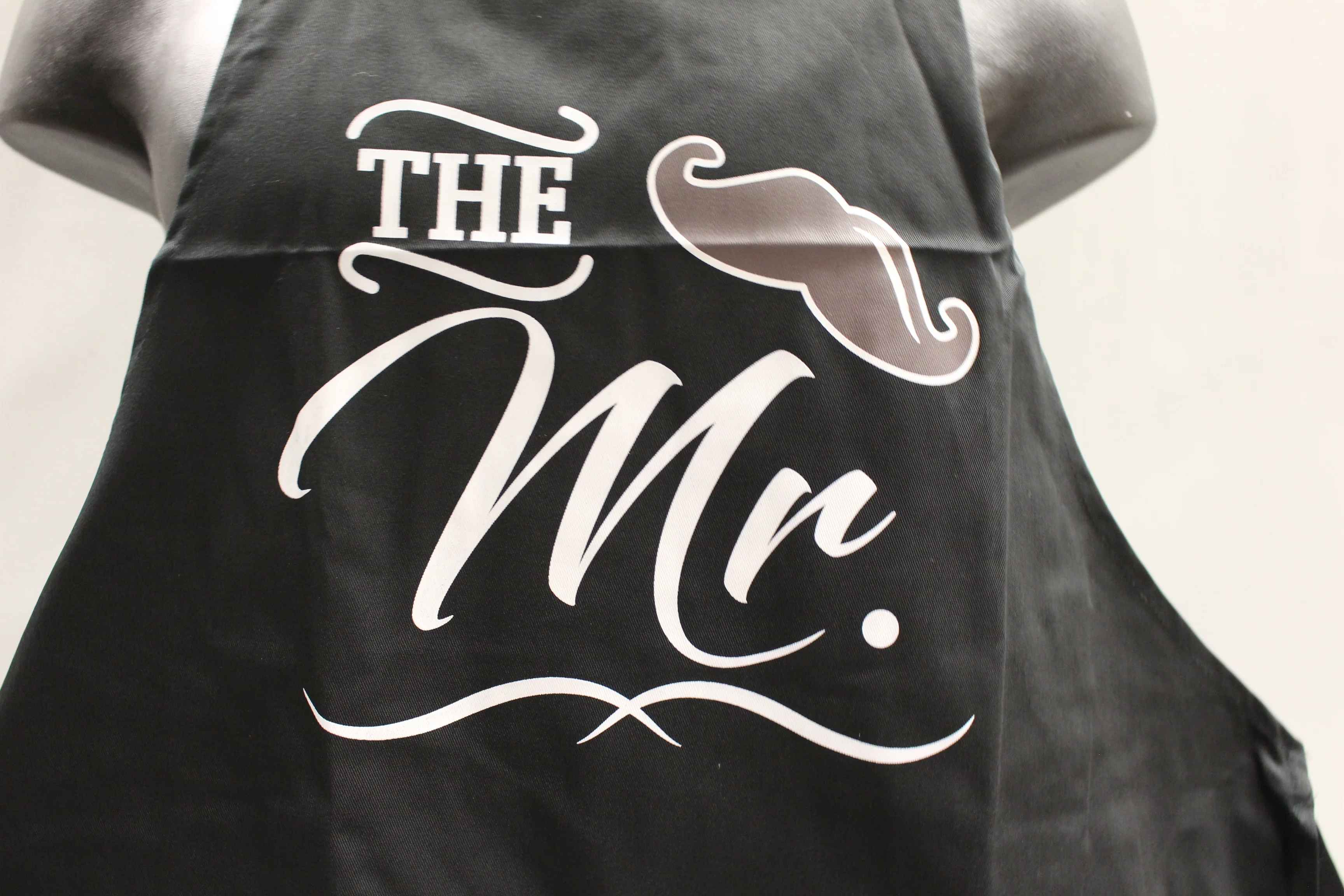 The Mr. Men's Cooking Apron -New - Image 2