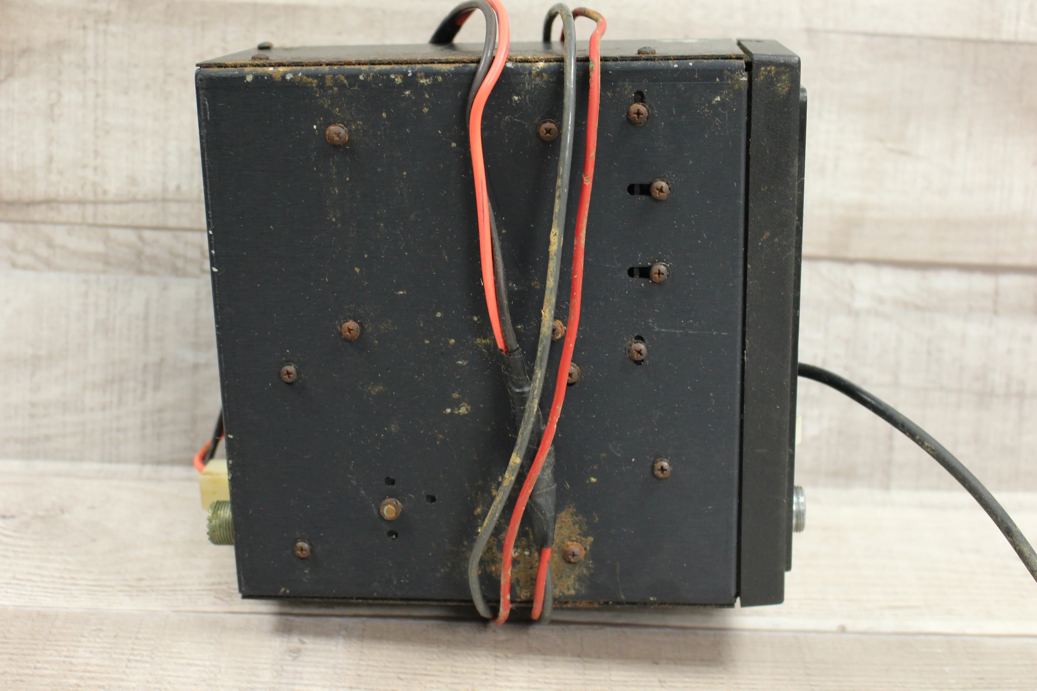 Trilectric FCC Data Mac 440 H Transmitter - Used - Image 5