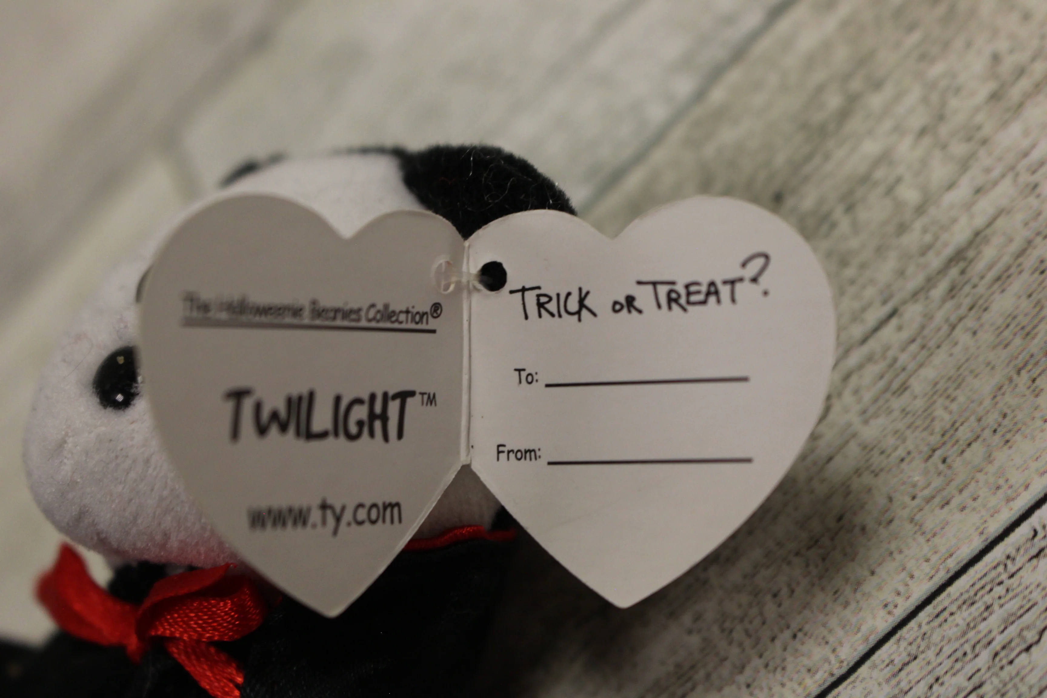Ty Beanie Babies 2010 Halloween Collection Twilight Vampire Plush Toy - Used - Image 7