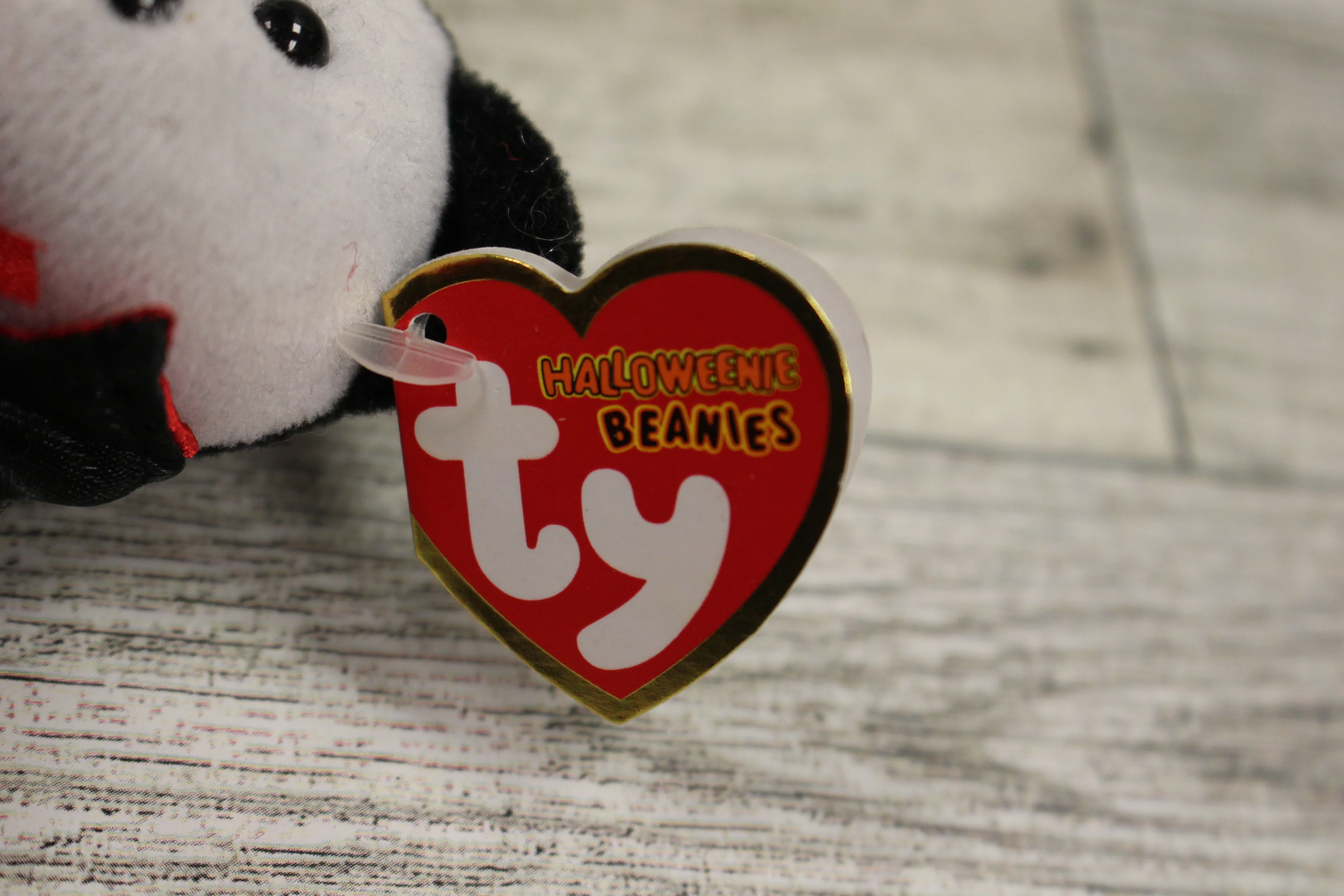 Ty Beanie Babies 2010 Halloween Collection Twilight Vampire Plush Toy - Used - Image 8
