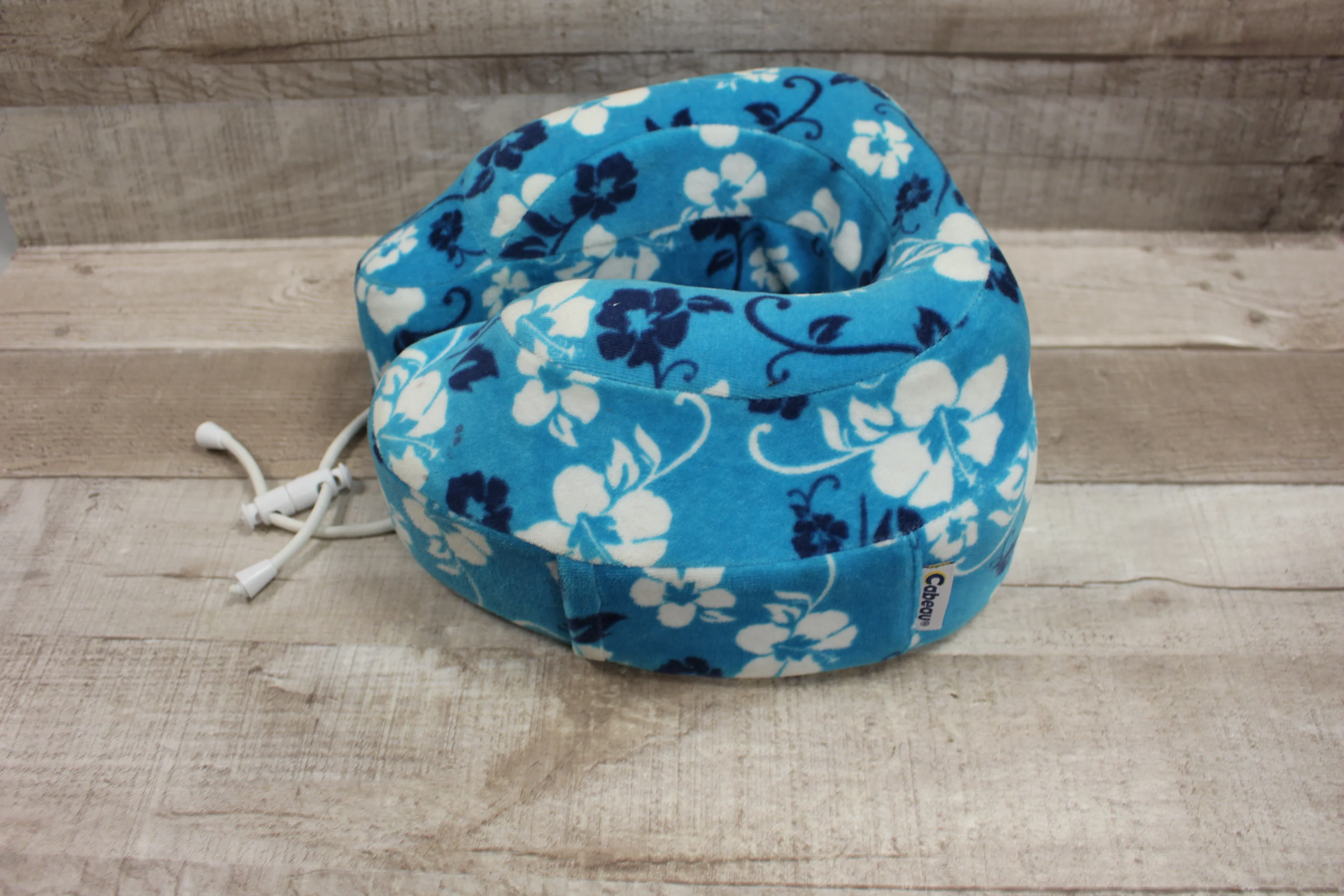 Ultra Soft Cabeu Floral Neck Pillow -Blue/White -Used - Image 2