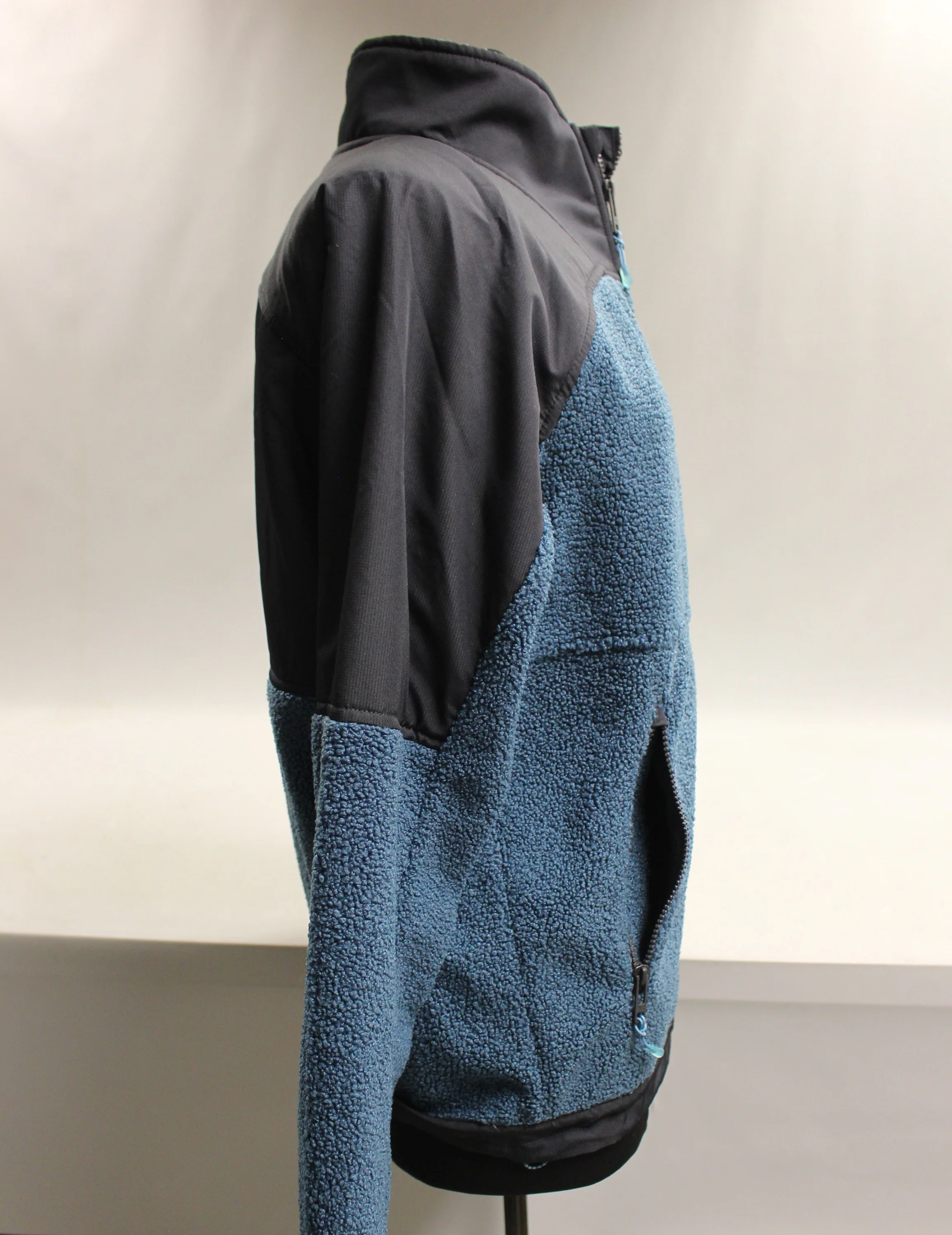 Under Armour Men's UA Mission Boucle Jacket - Blue/Black - Small - New - Image 6