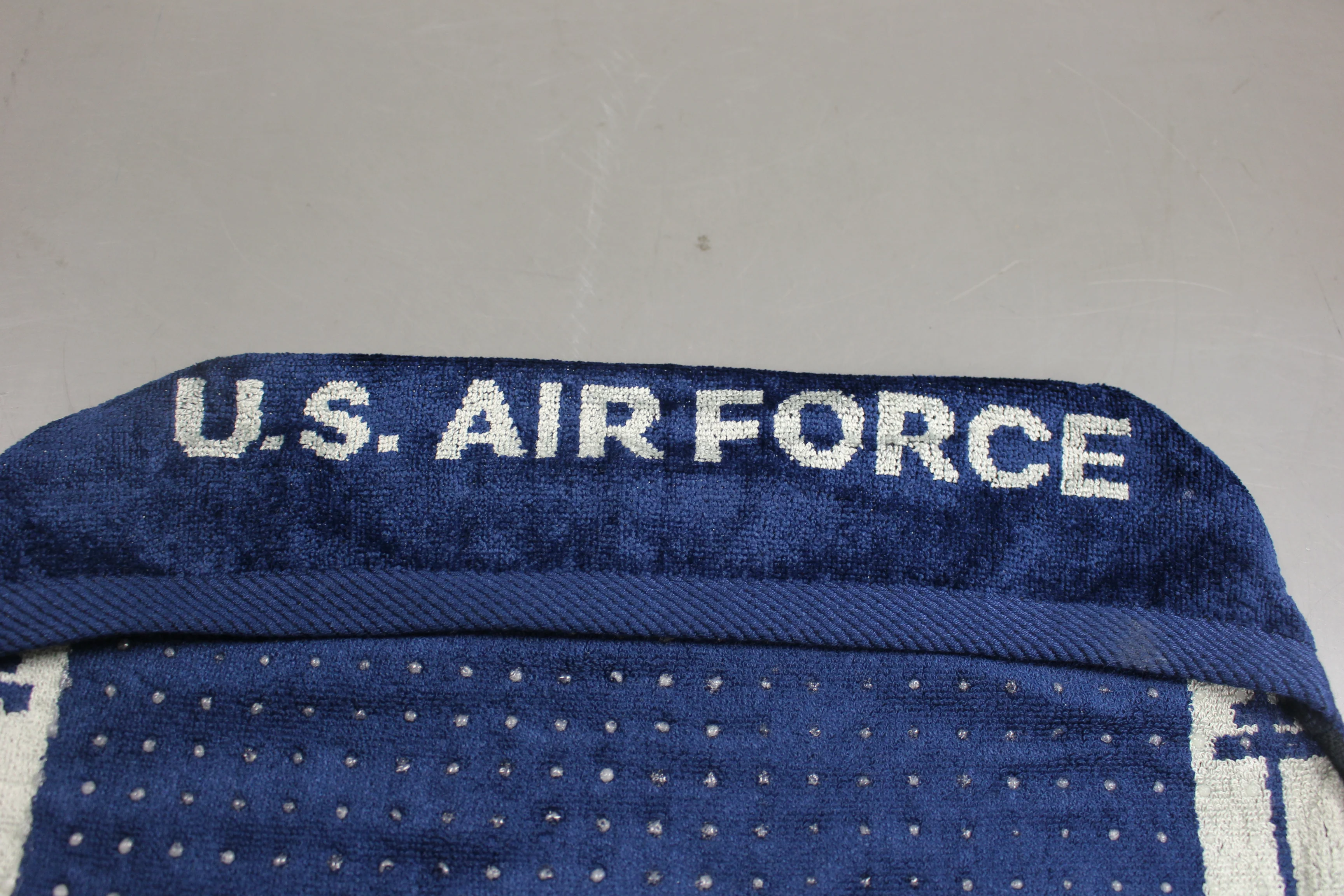 US Air Force AF HydroSilk Performance Towel - Great for Working Out - New - Image 3