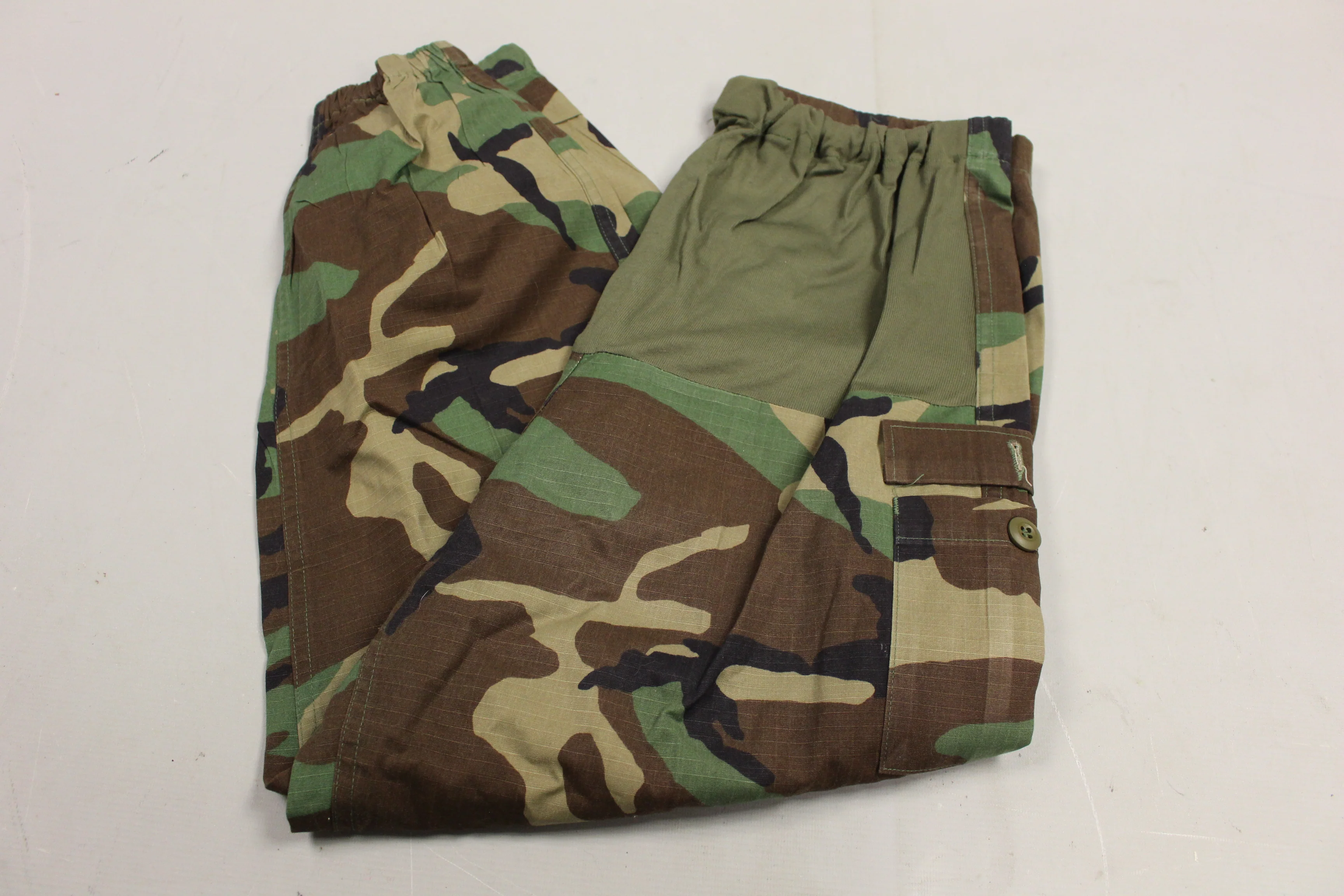 US Army BDU Woodland Maternity Pants Trouser - Approx Medium - Used