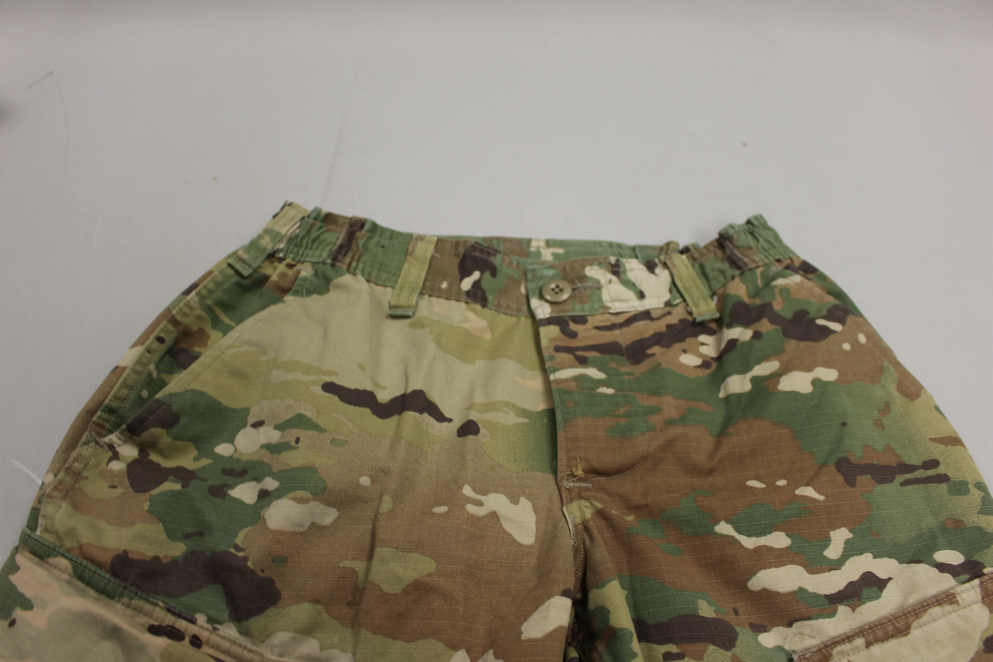 US Army Women's OCP Combat Trousers - 8415-01-623-3392 - 28 Short - Used - Image 3