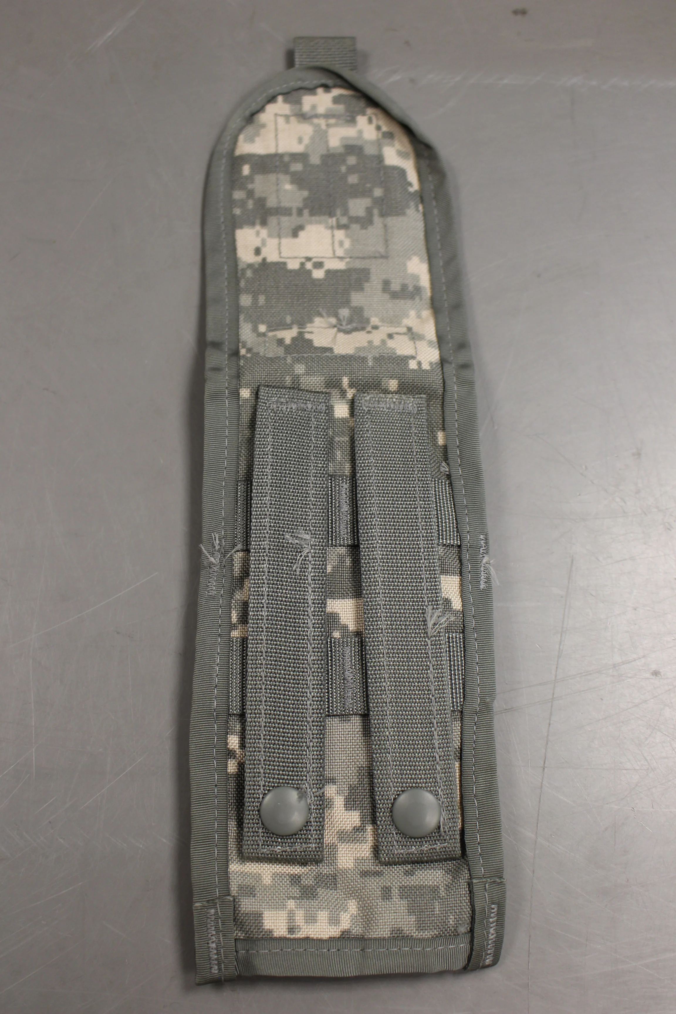 US Military Molle II ACU Double Magazine Pouch - 8465-01-525-0606 - Grade C - Image 4