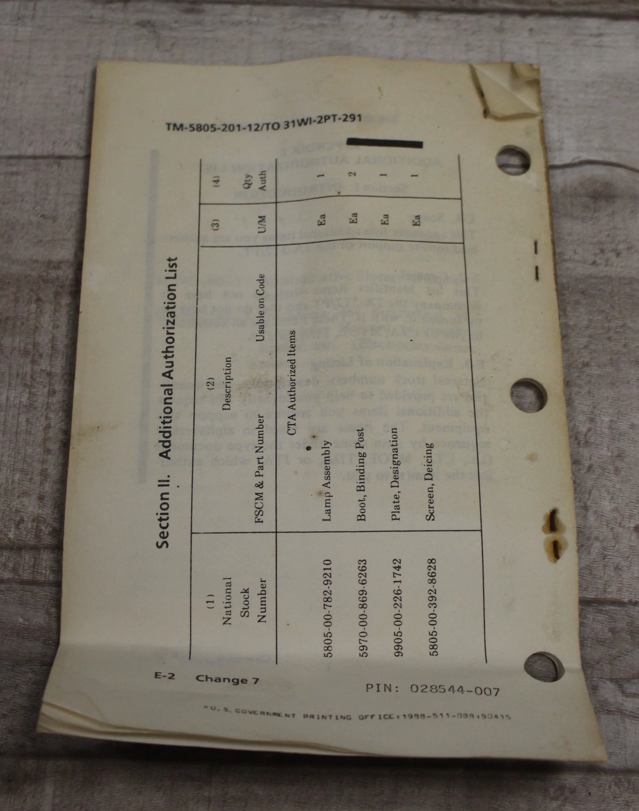 US Military Operator and Maintenance Manual Telephone Sets - TA-312/PT - TA-312 A/PT - 1 May 1988 -Used - Image 2