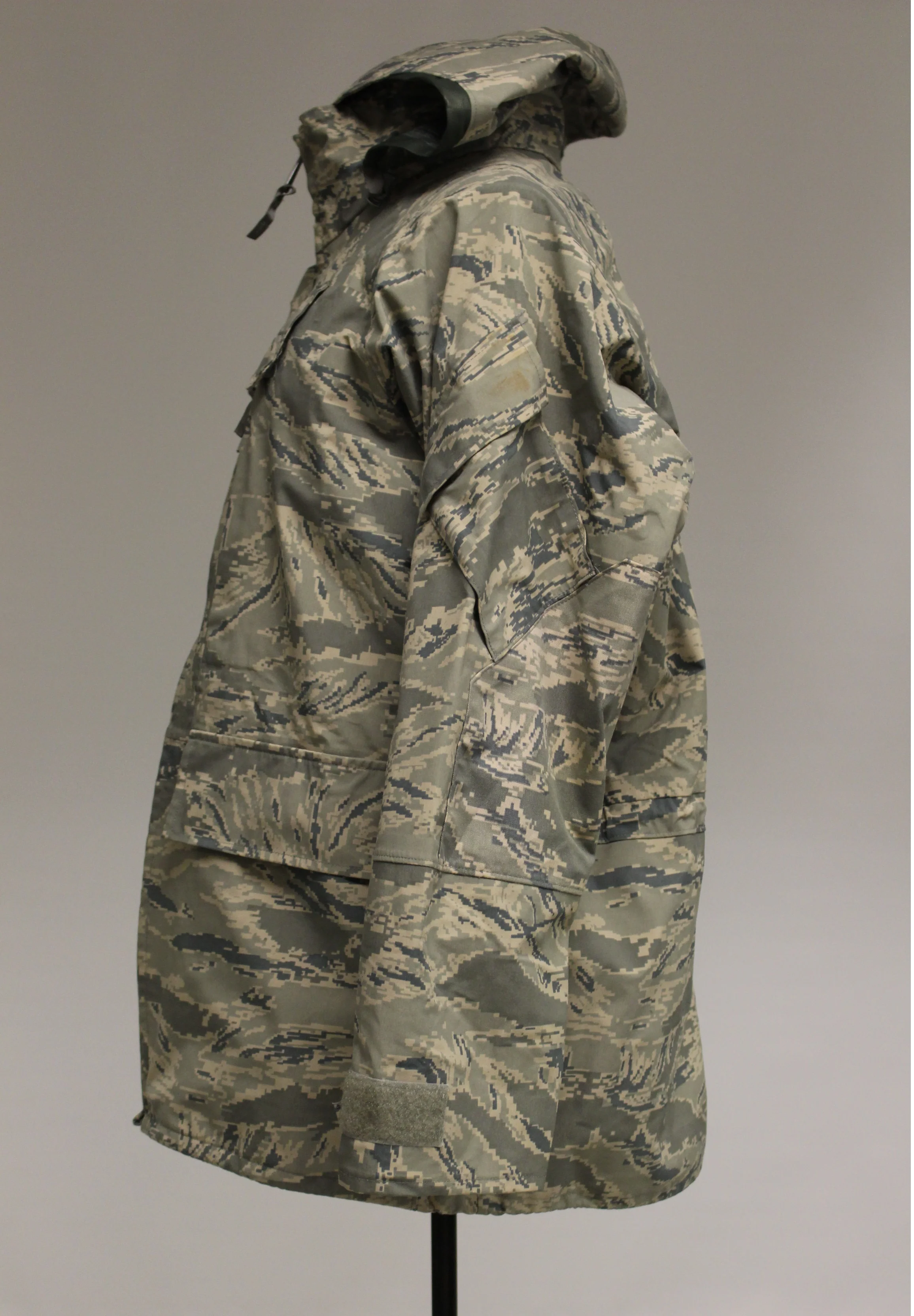 USAF APECS All Purpose Environmental Camouflage Parka - Medium Long - Used - Image 4