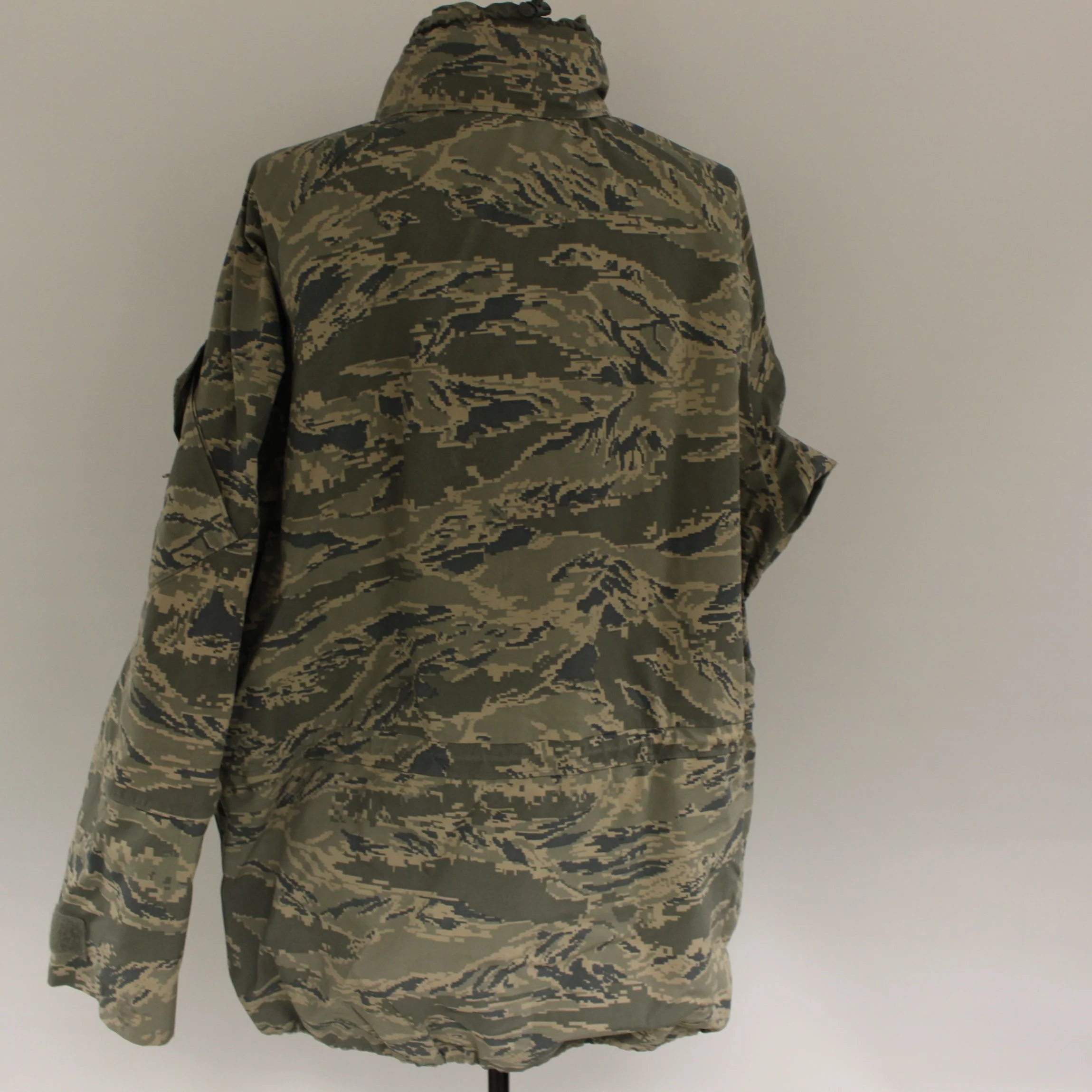 USAF APECS All Purpose Environmental Camouflage Parka - XLarge Long - Used - Image 2
