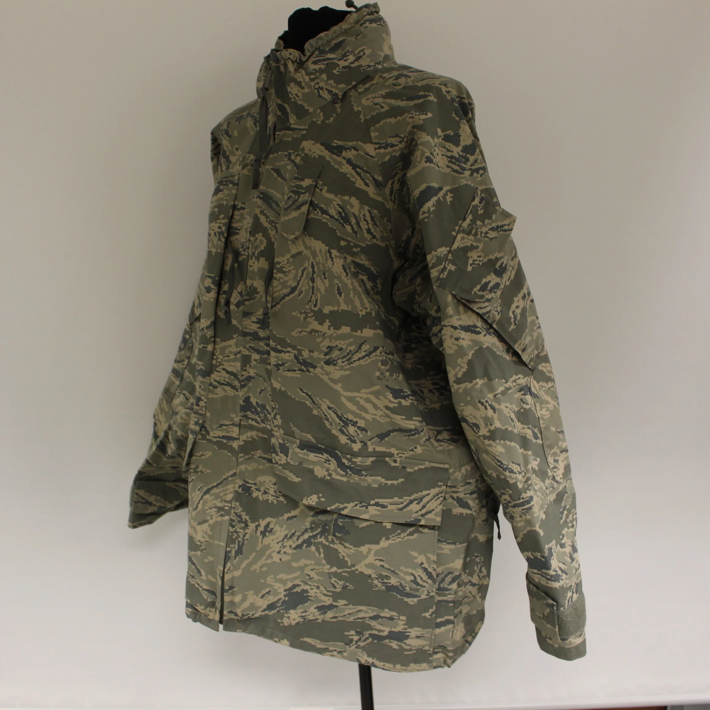 USAF APECS All Purpose Environmental Camouflage Parka - XLarge Long - Used - Image 3