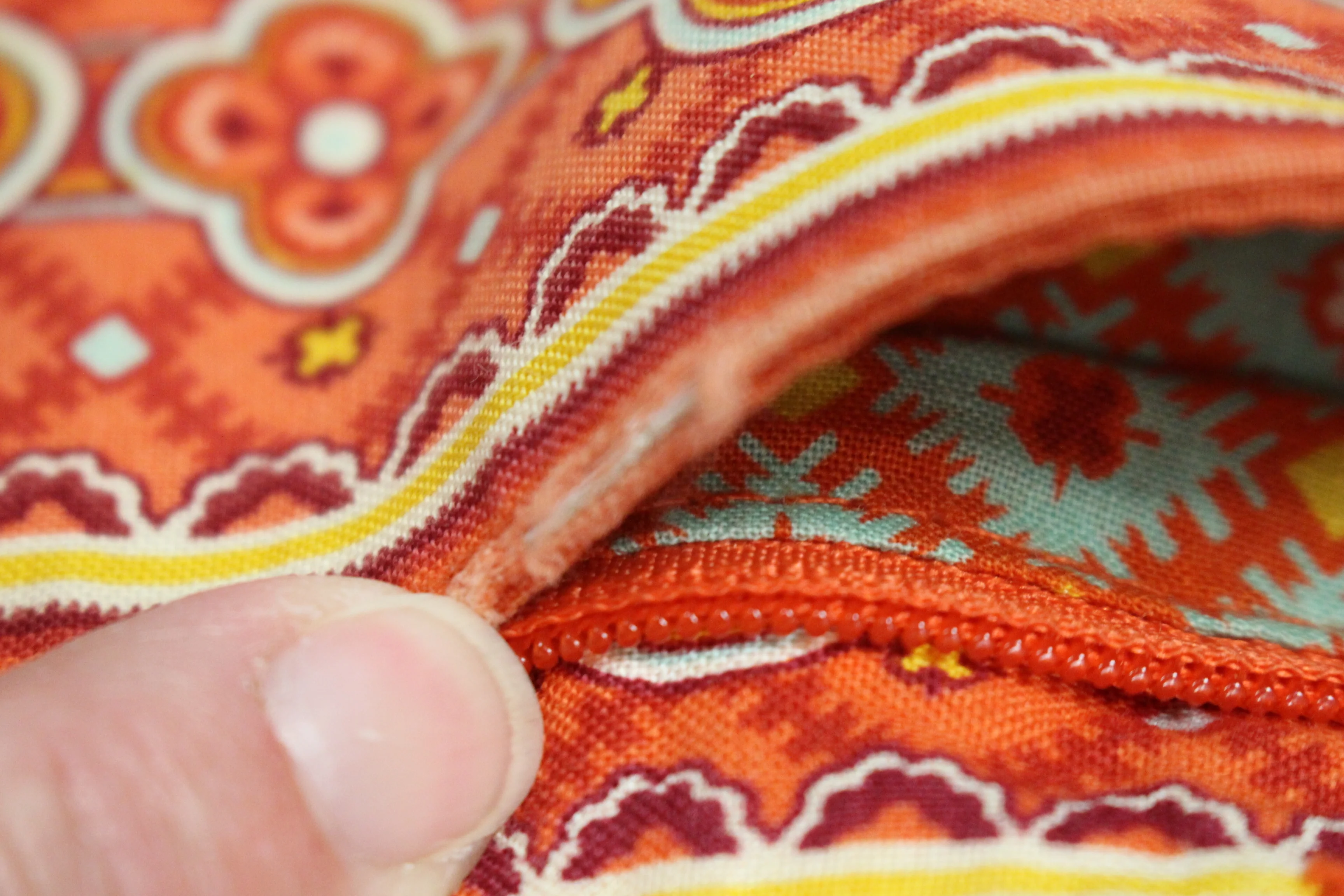 Vera Bradley Orange Boho Floral Medallion Medium Shoulder Bag - Used - Image 8