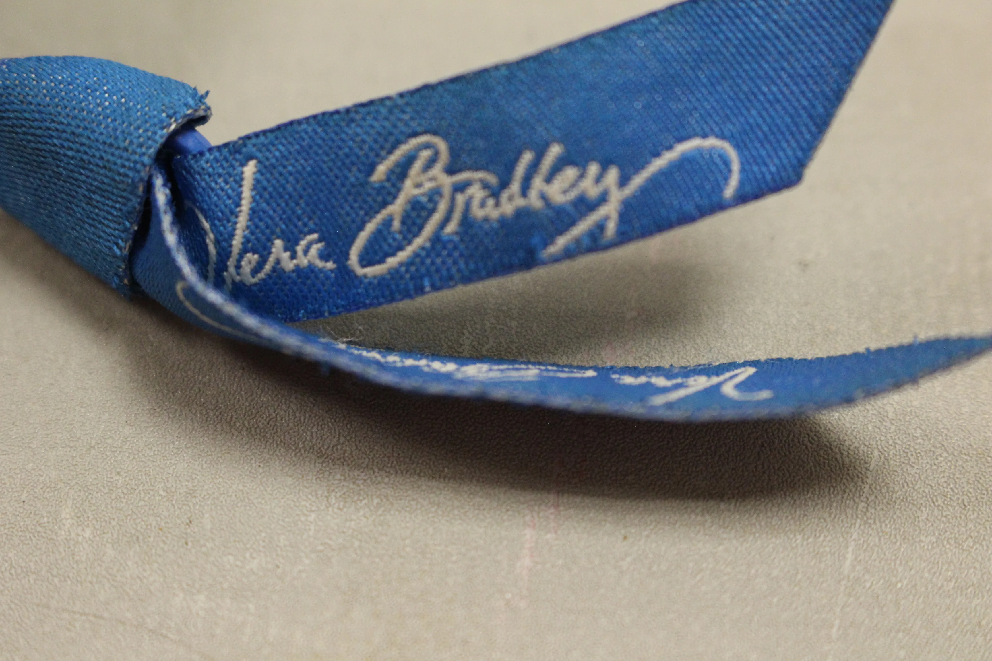 Vera Bradley Riviera Blue Medium Shoulder Bag - Used - Image 4