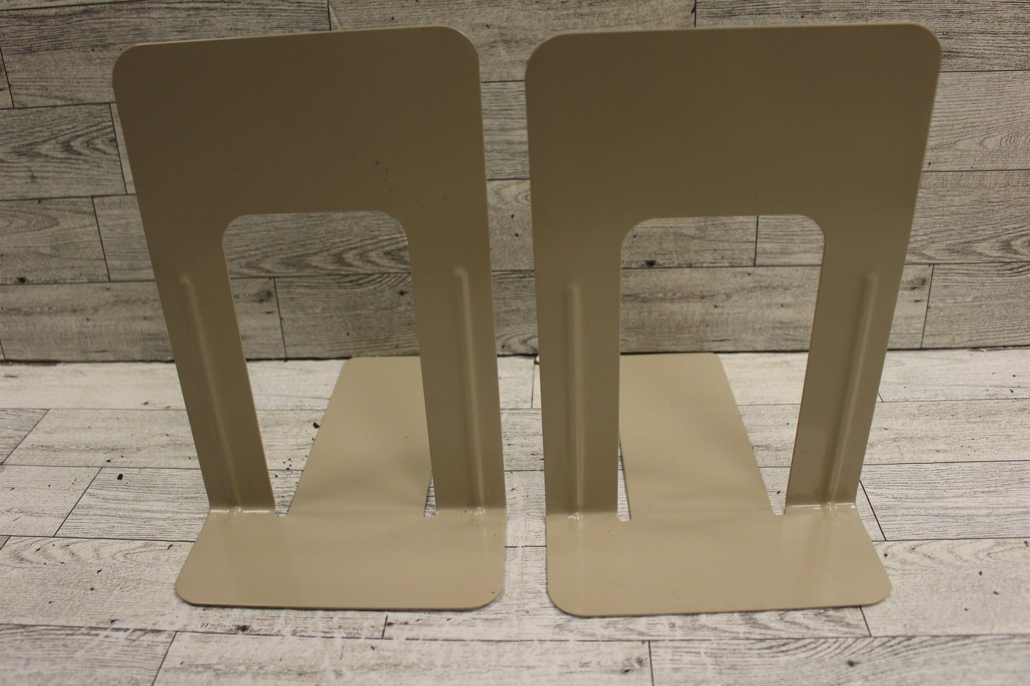 Vintage Beige Metal Bookend - Set of 2 - Used - Image 2