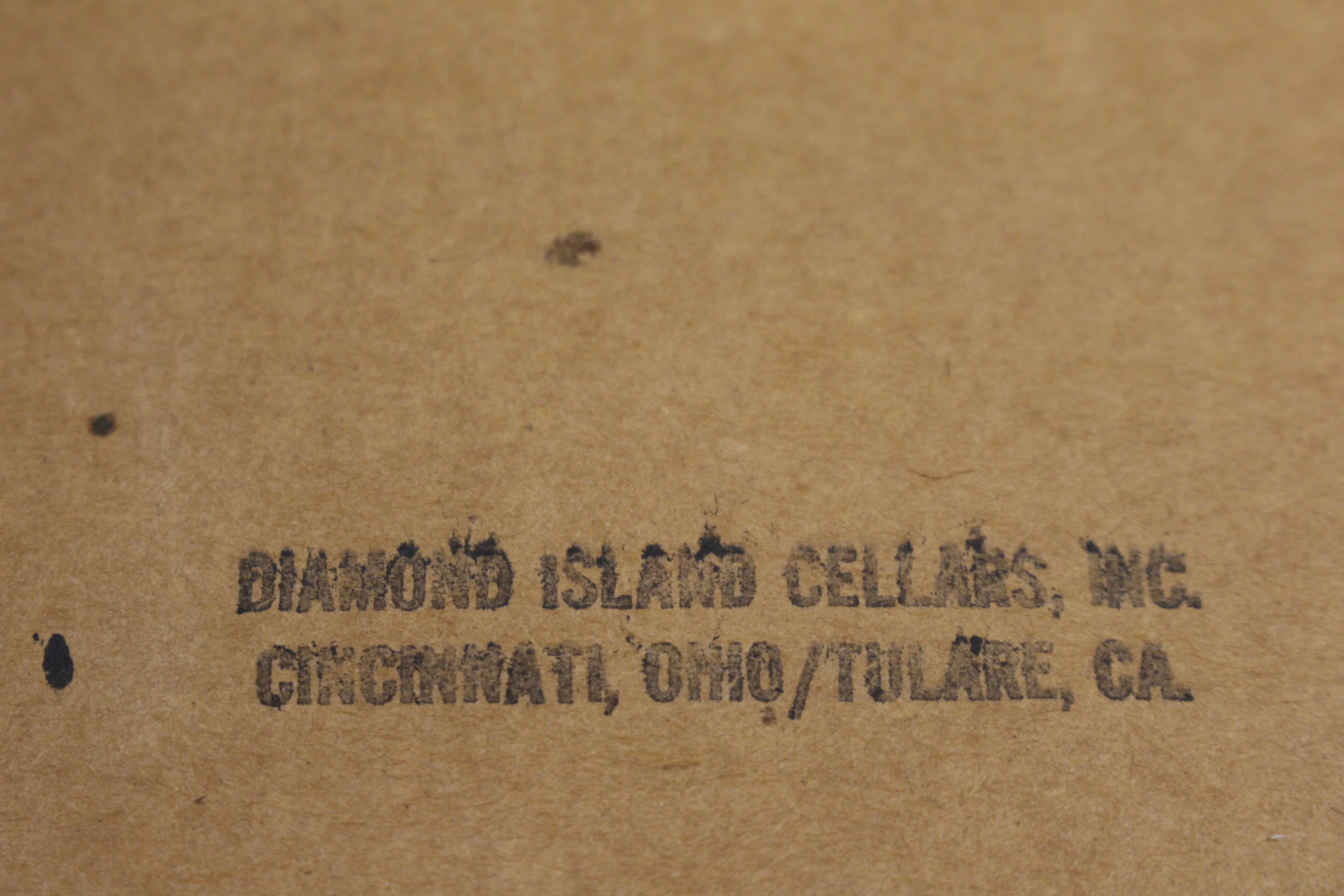 Vintage Diamond Coolers Framed Bar Sign -19" X 14.5" - Island Cellars - Used - Image 2