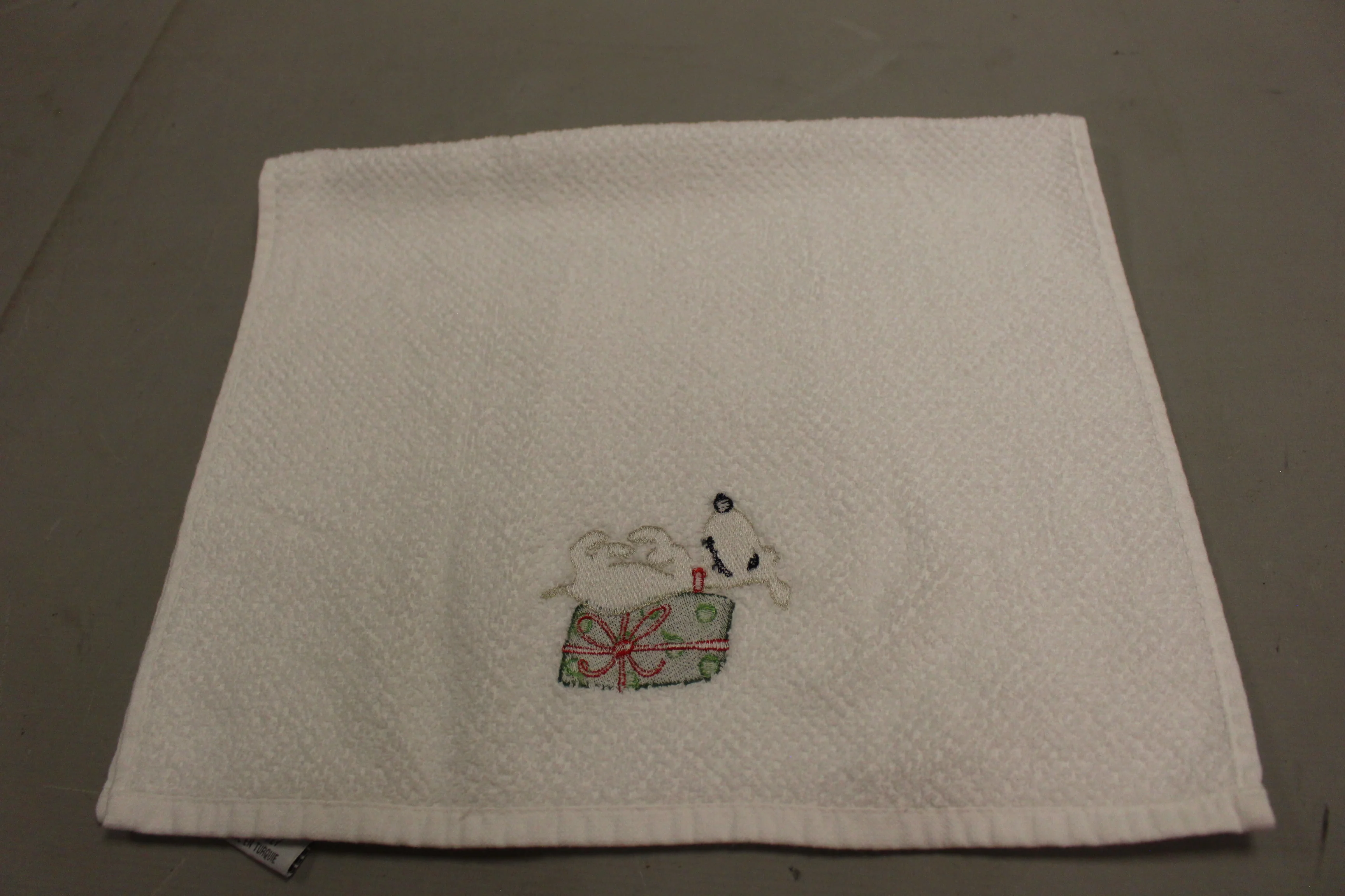 Vintage Embroidered Kitchen Chic Christmas Towel - New - Image 4