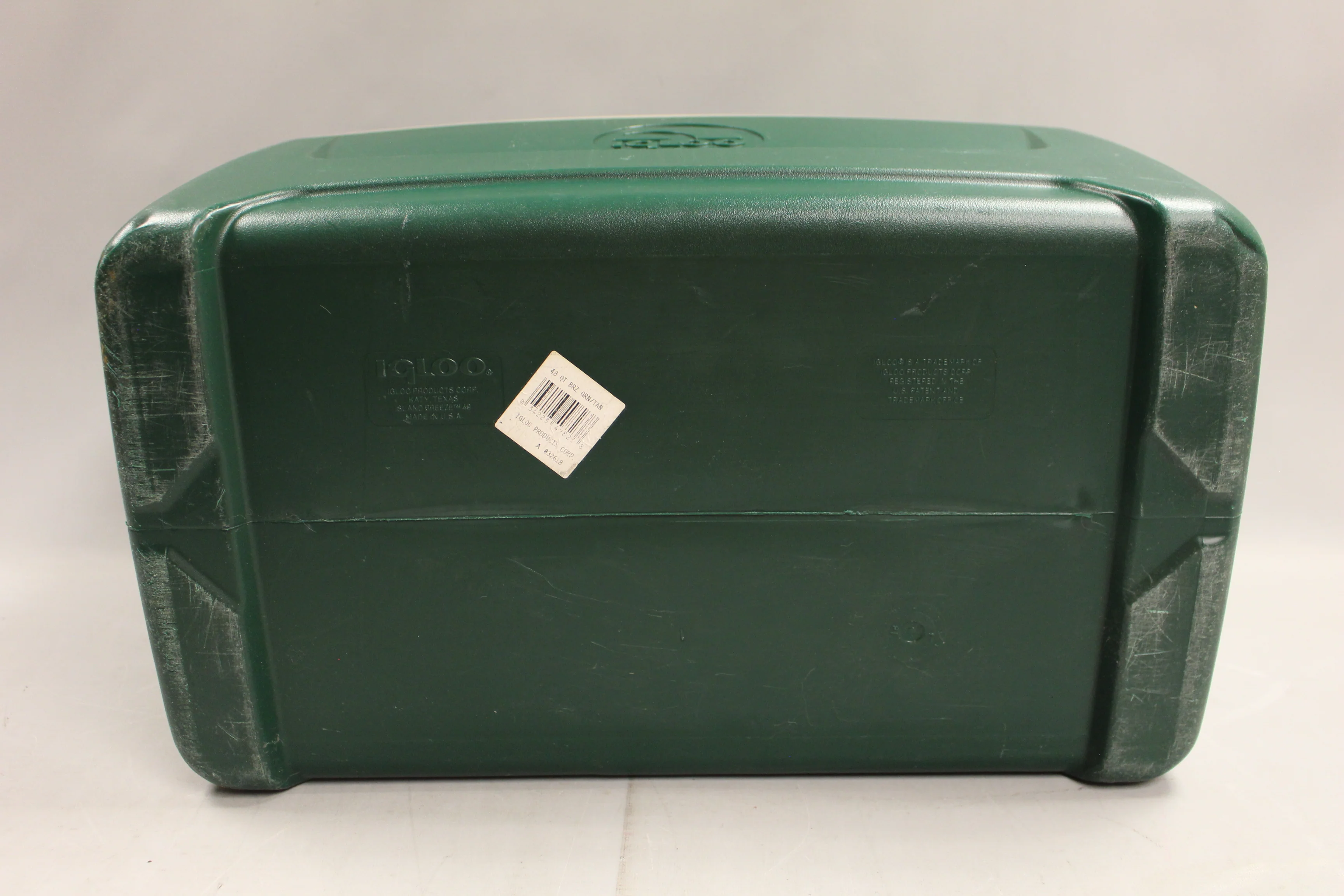 Vintage Igloo 48 Quart Green/Tan Cooler - Used - Image 11
