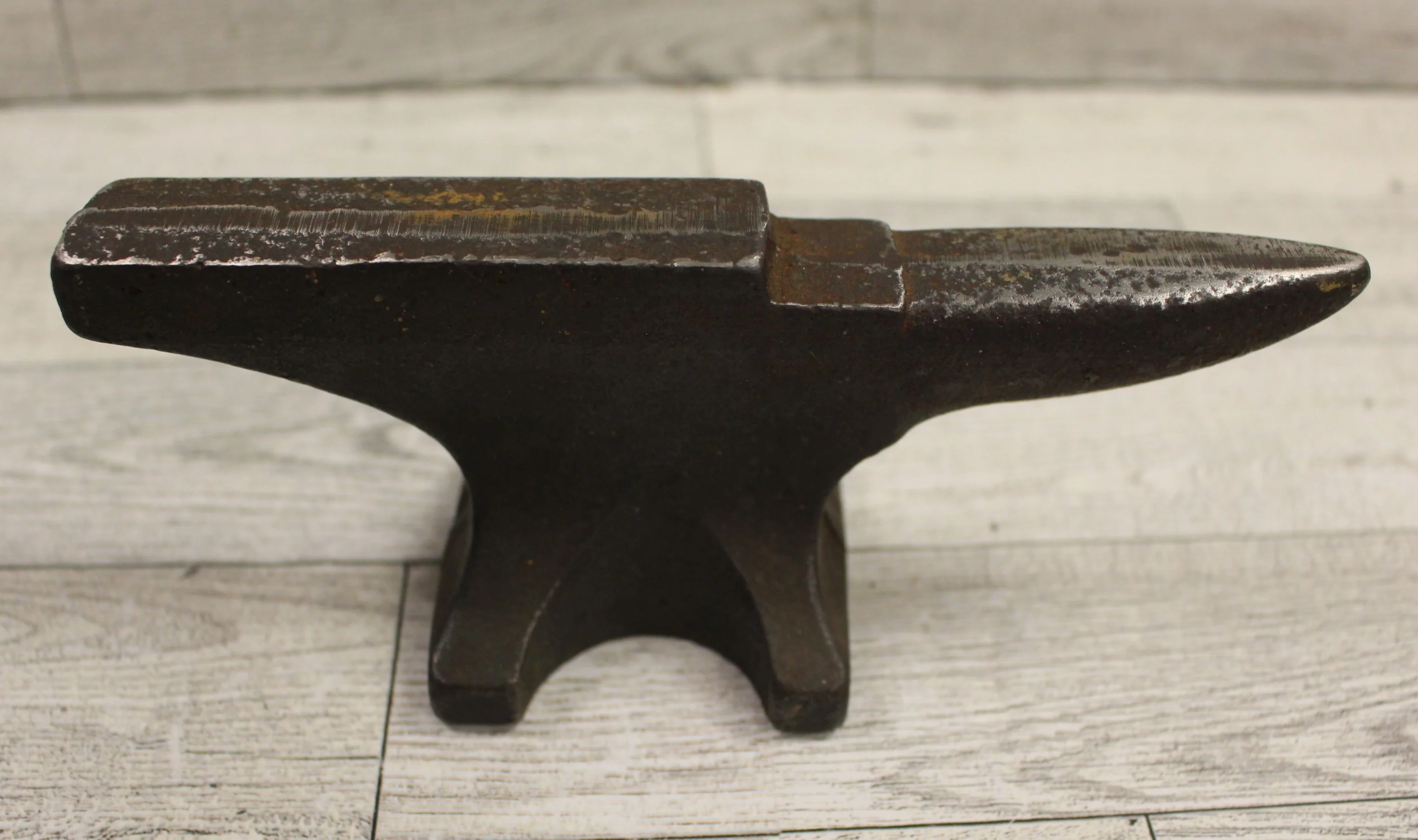 Vintage Jewelry Miniature Cast Iron Anvil - A252-1 - Used - Image 2