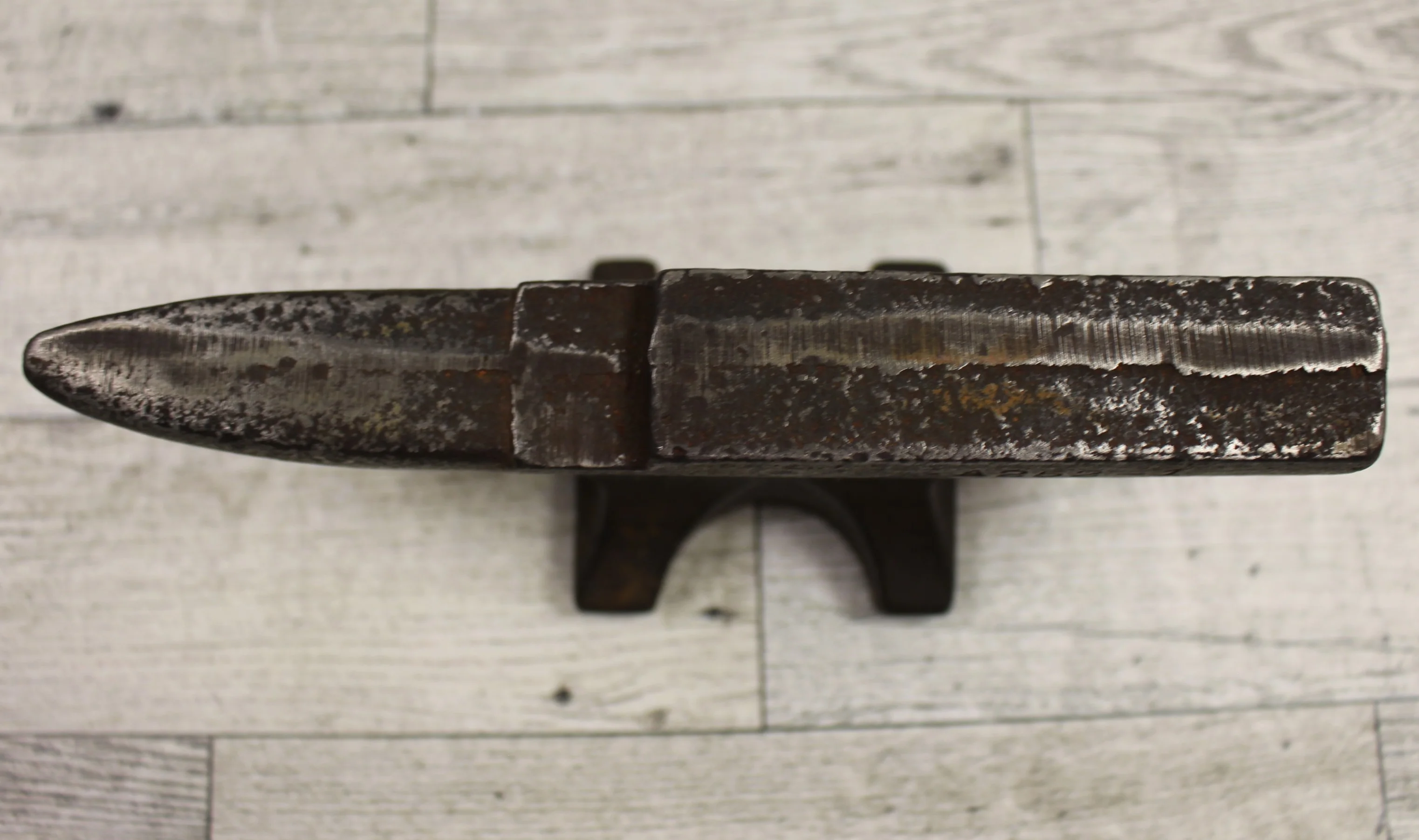 Vintage Jewelry Miniature Cast Iron Anvil - A252-1 - Used - Image 3