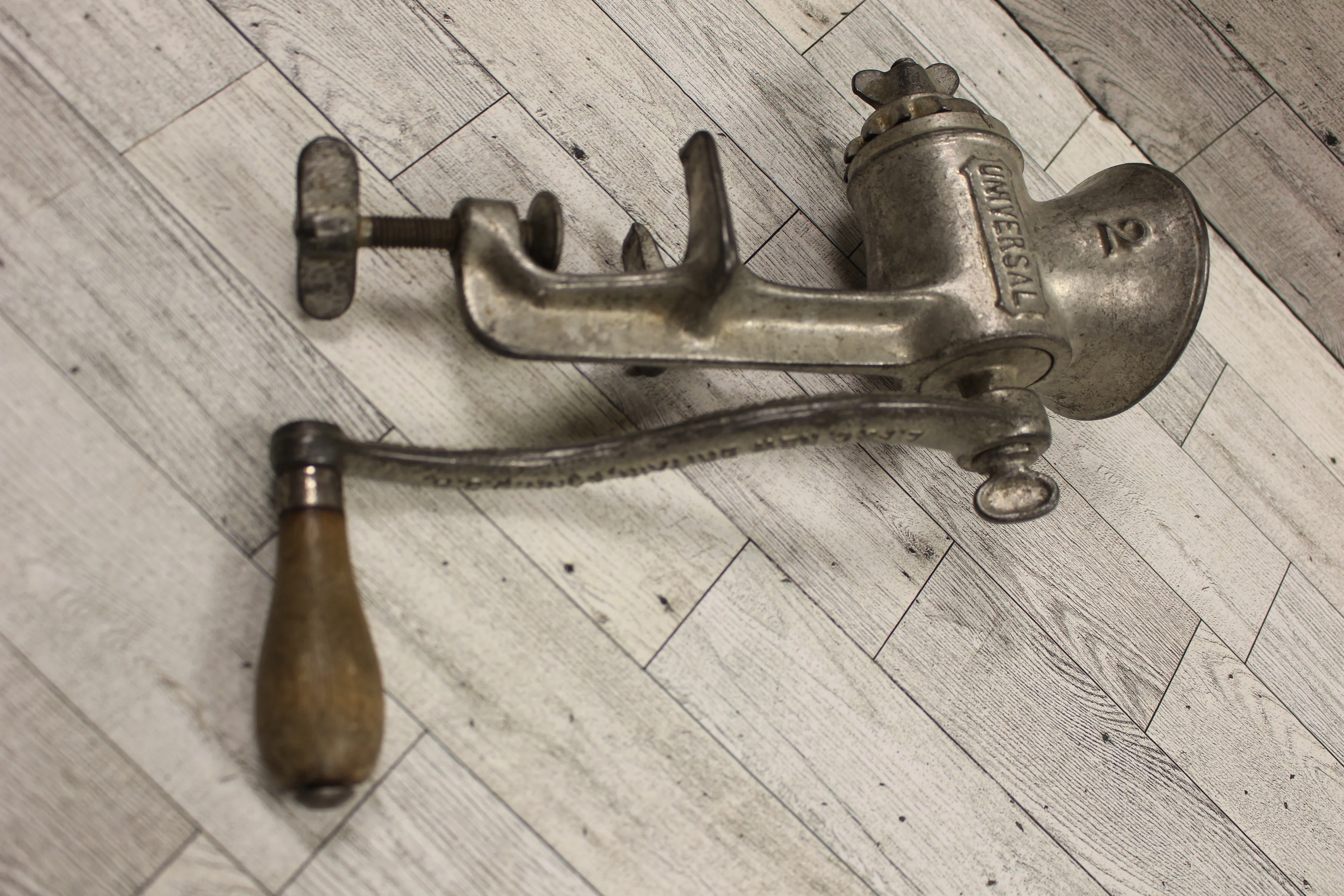 Vintage LF&C New Brittan Meat Grinder - Used - Image 5