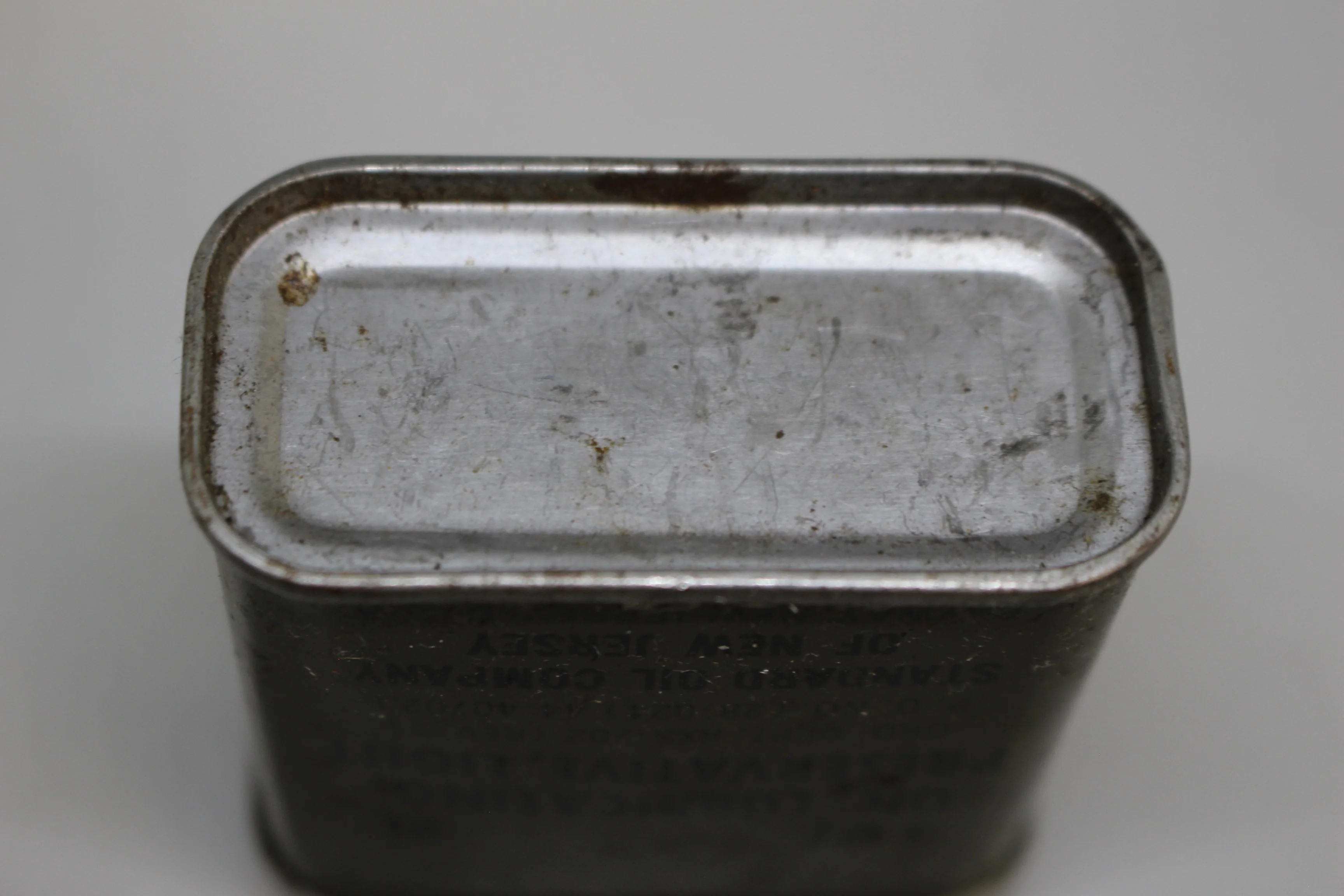 Vintage Military 2oz Oil Can Standard Oil Company Bayway NJ -Used - Image 3