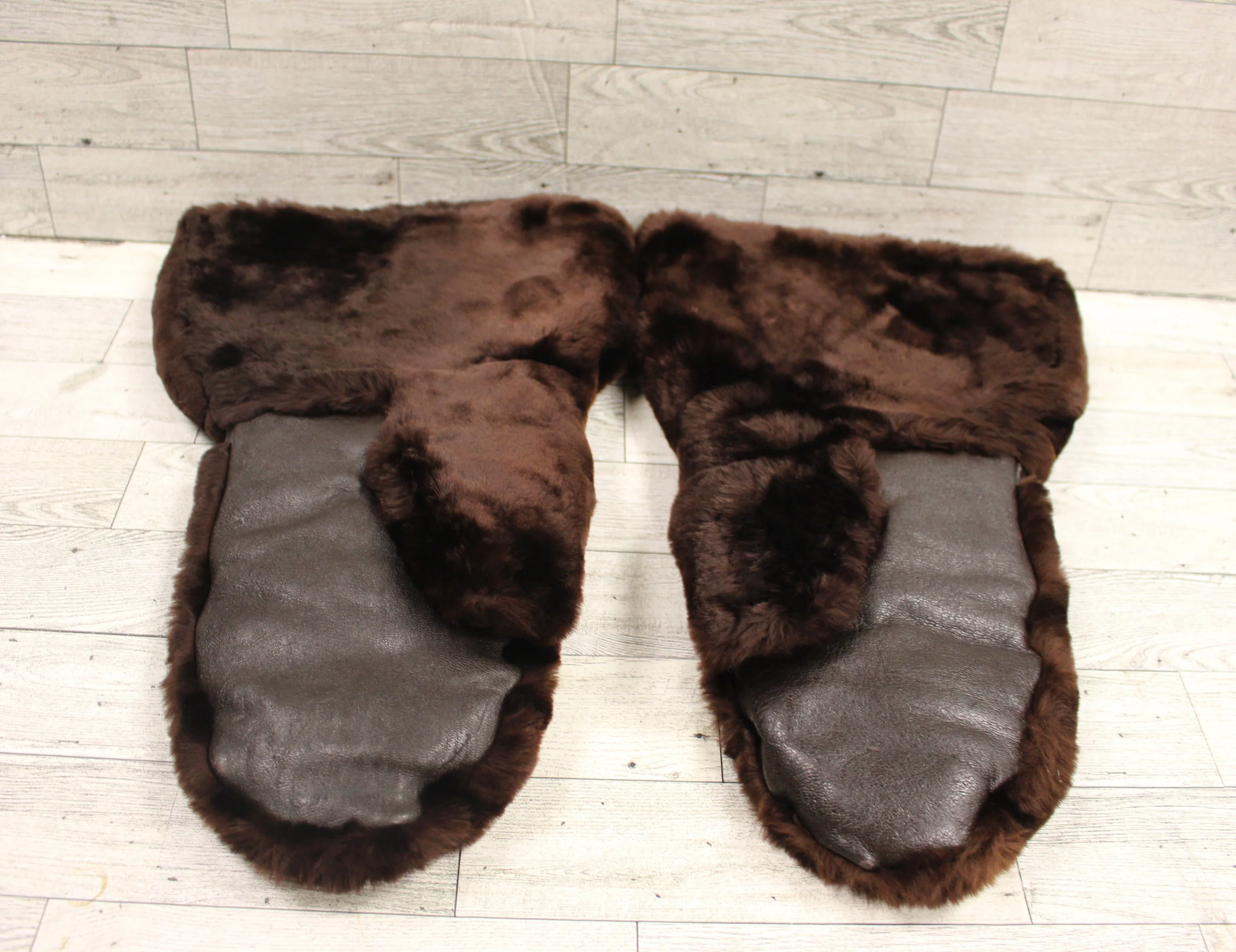 Vintage P. Gay & Sons Faux Fur Winter Gloves - Used - Image 2