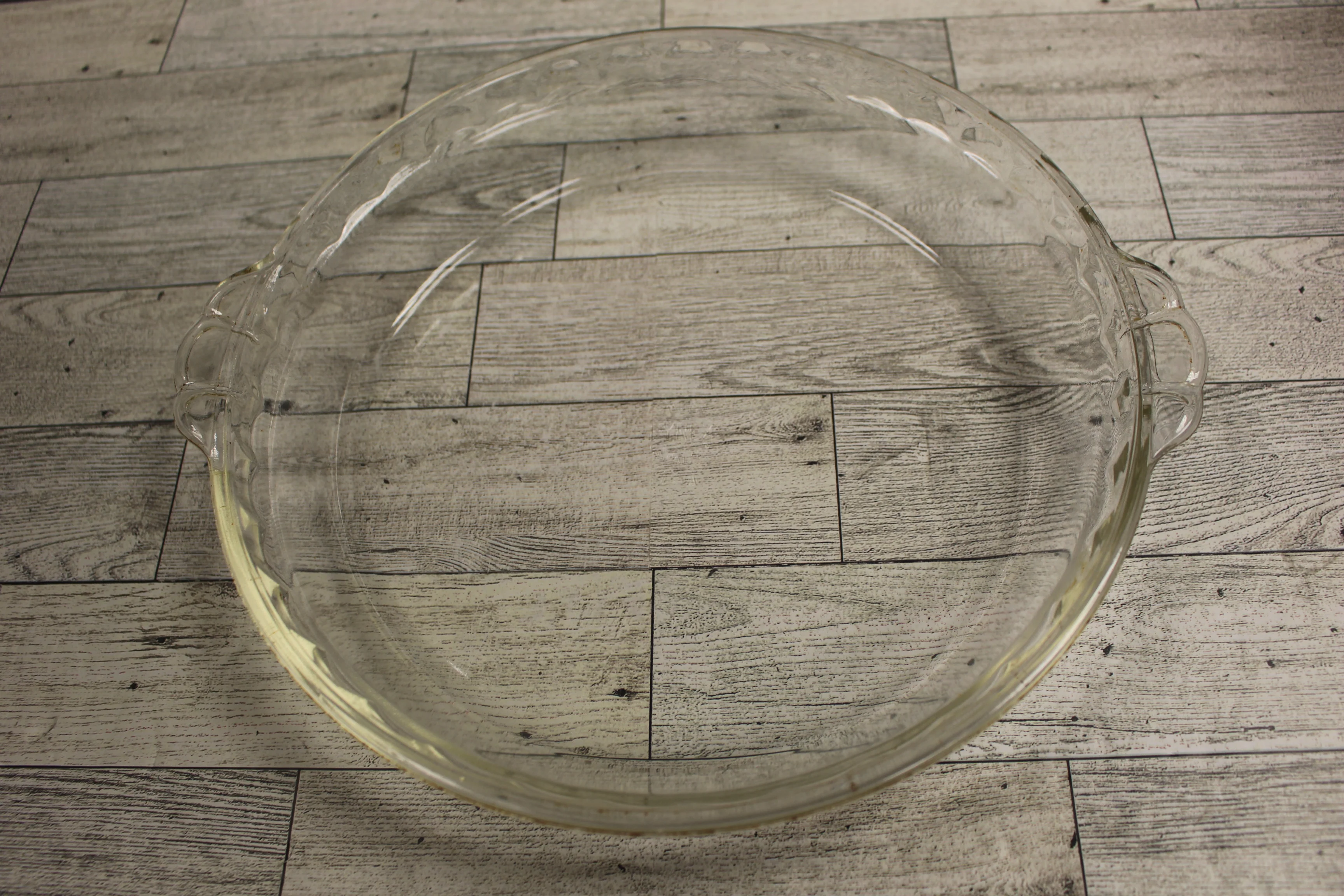 Vintage Pyrex Clear Pie Plate Dish - 9.5" - Pyrex 229 - Used