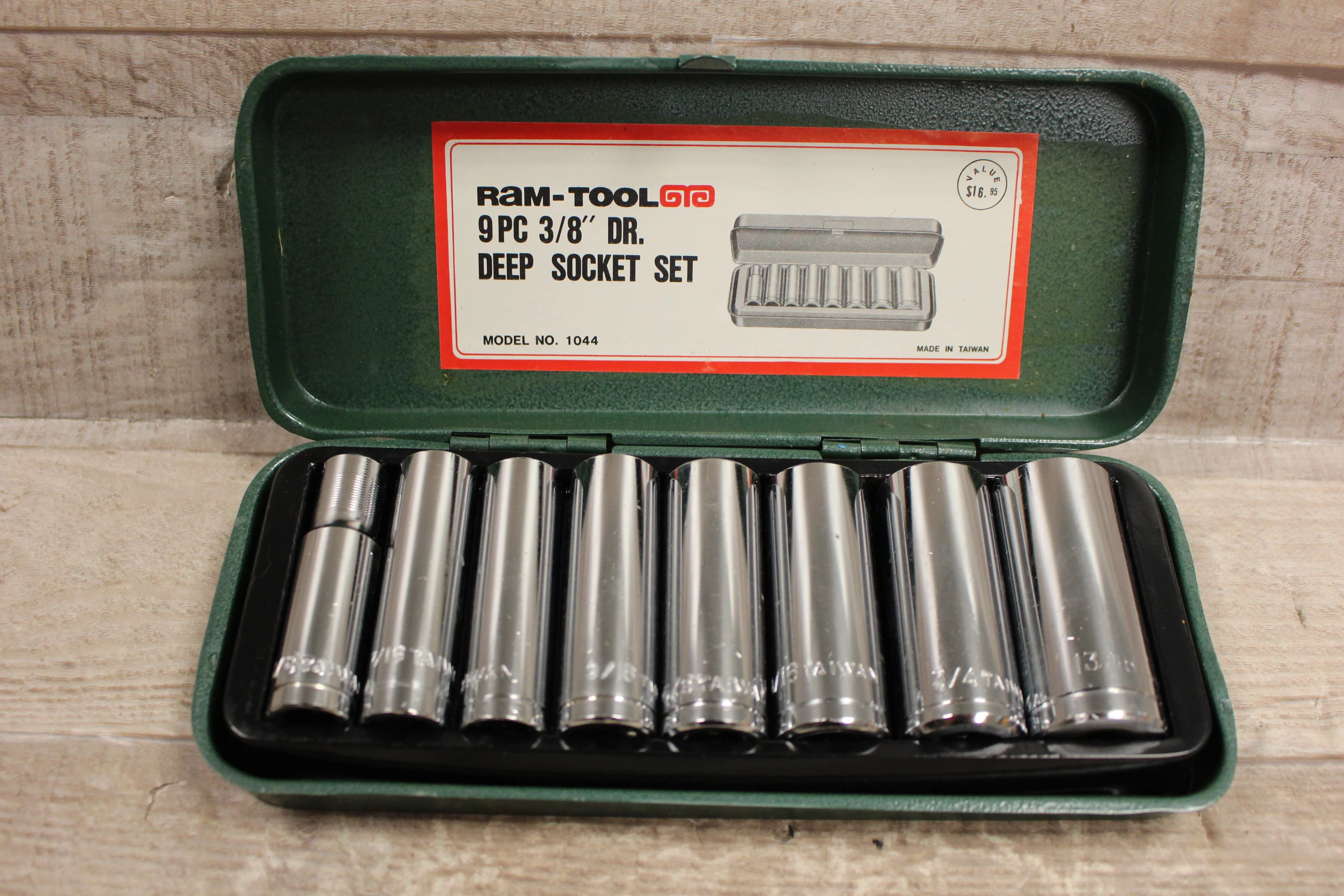 Vintage Ram-Tool 9 pc Deep Wall Socket Wrench Set 3/8" Drive -New