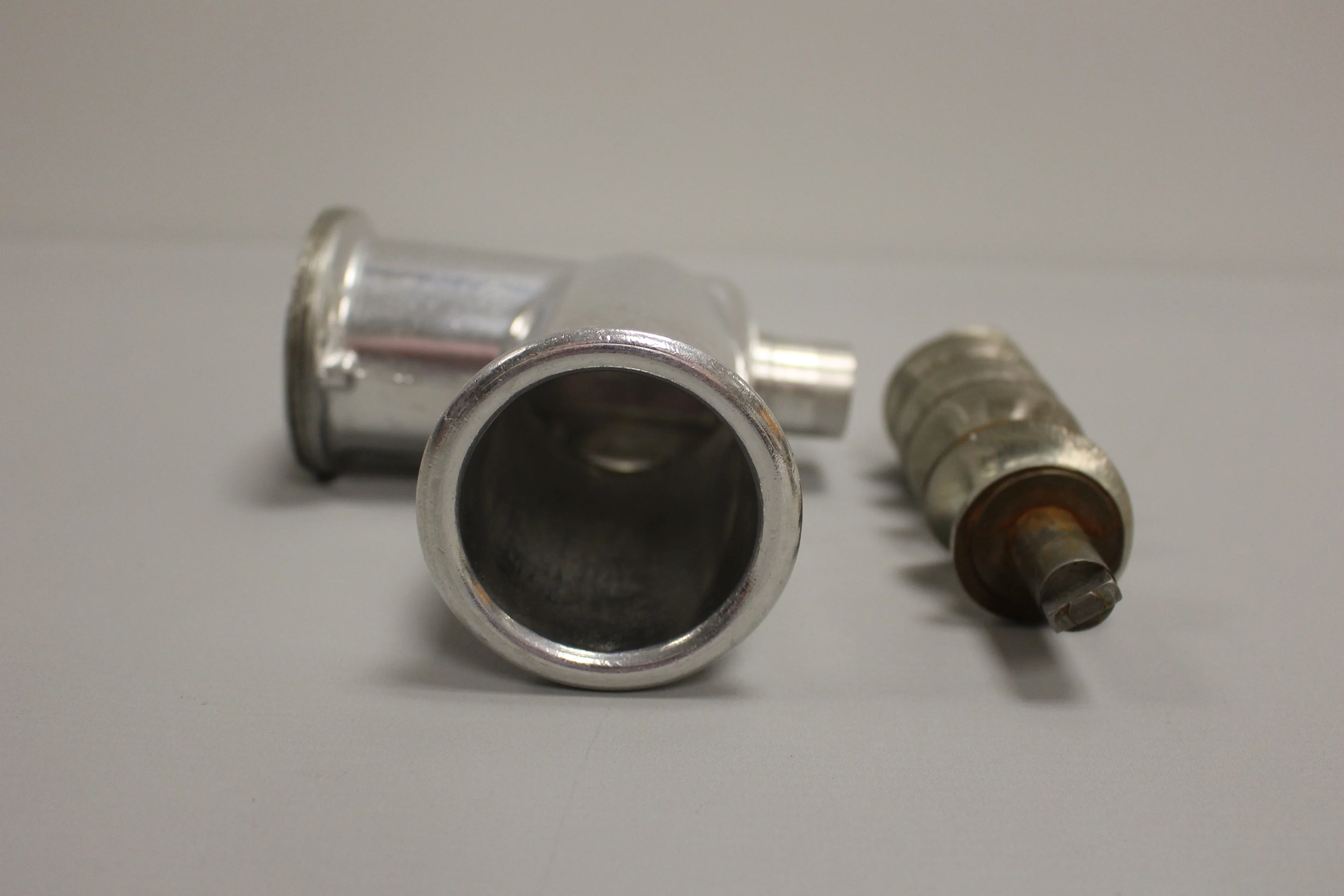 Vintage Sunbeam Mixmaster Meat Grinder Attachment - FW6B PU10 - Used - Image 5