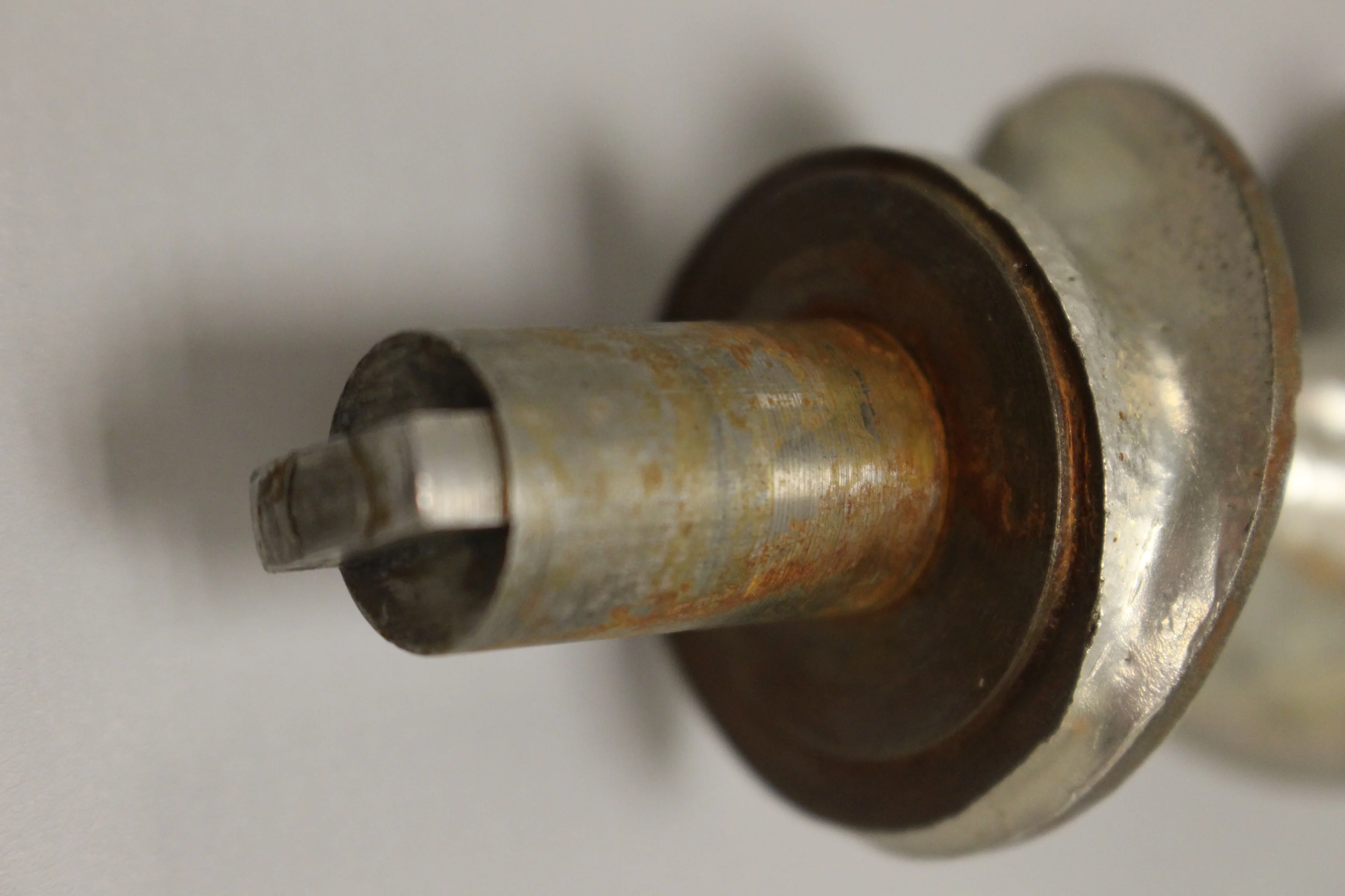 Vintage Sunbeam Mixmaster Meat Grinder Attachment - FW6B PU10 - Used - Image 8