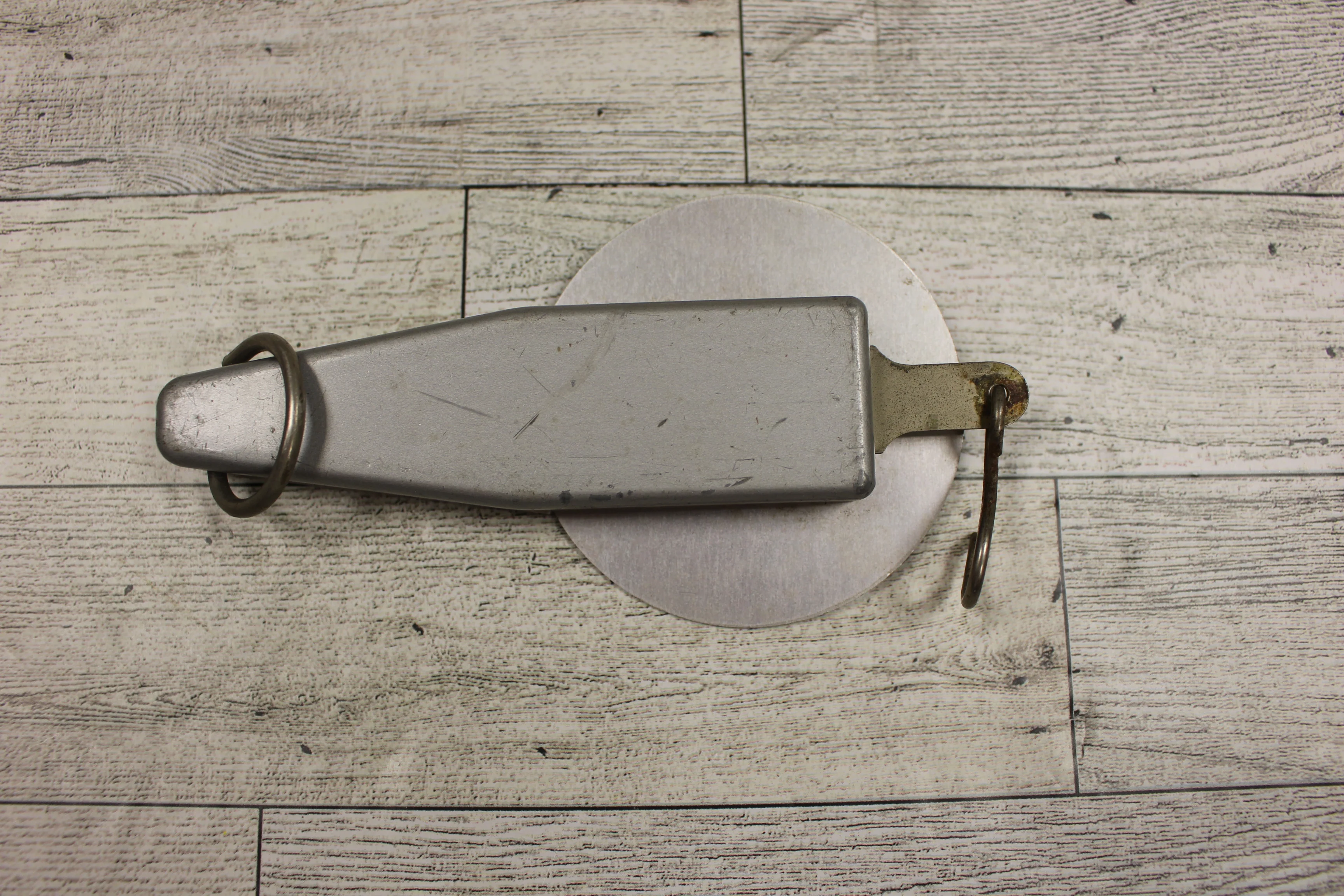 Vintage Welch Scientific Co. Chicago Ill Hanging Scale - 72 oz 2000 grams - Used - Image 5