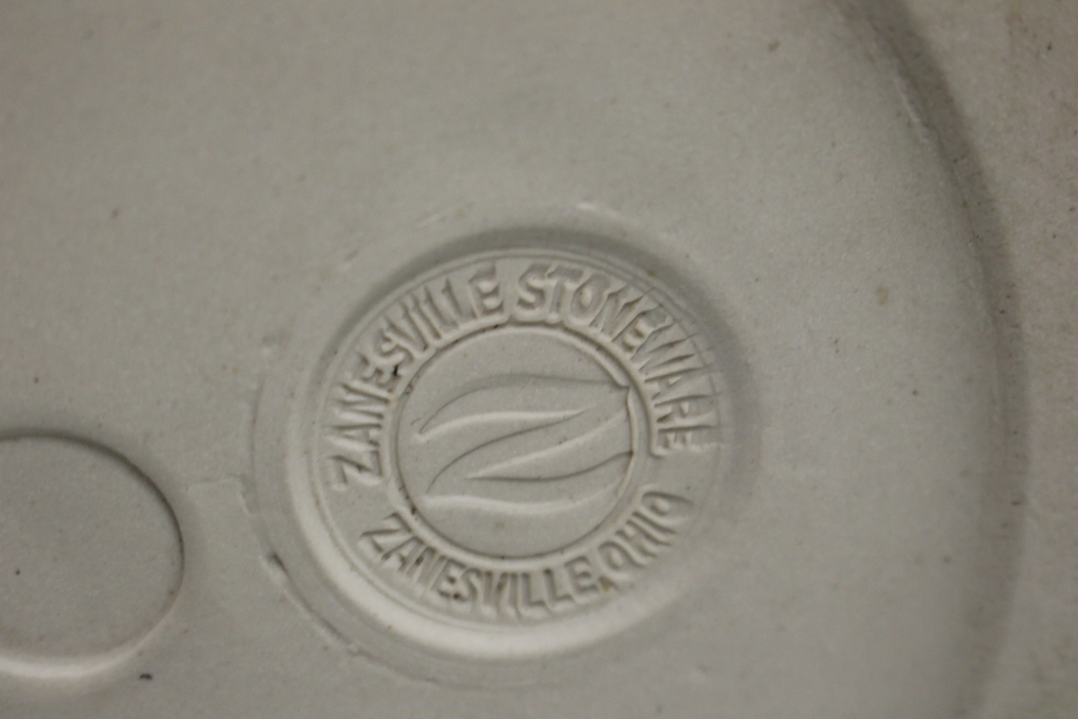 Vintage Zanesville Ohio Stoneware Crock - Roscoe Village - Signed KW Thomas 1993 - Image 6