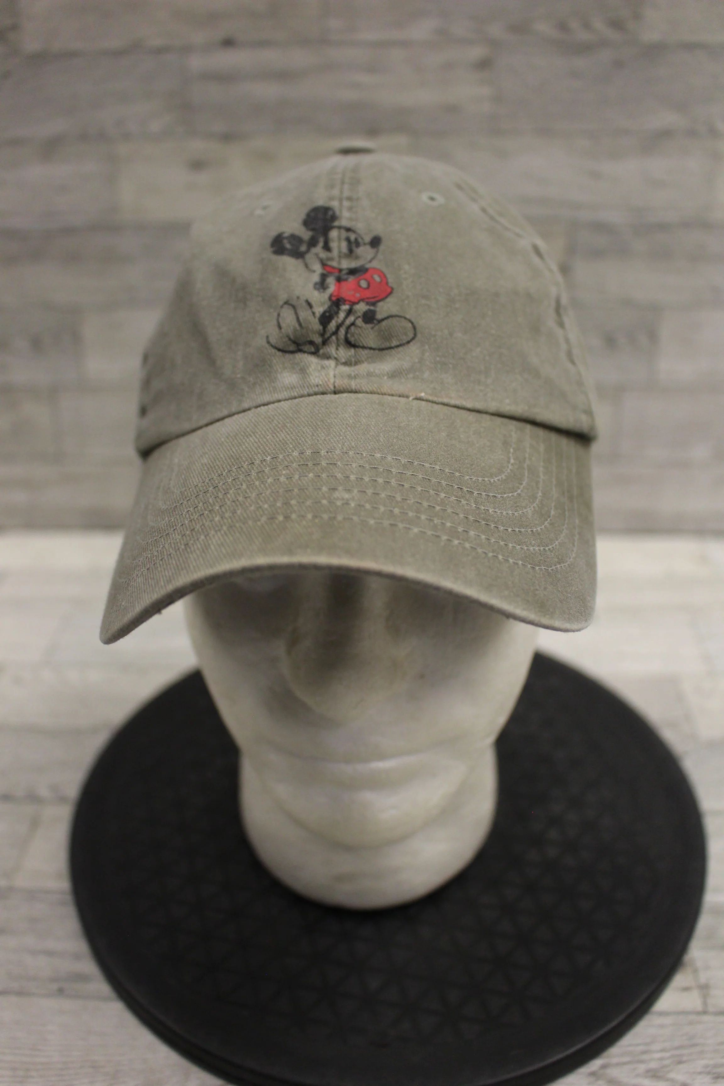 Walt Disney Disneyland Mickey Mouse Hat - Adjustable - Used