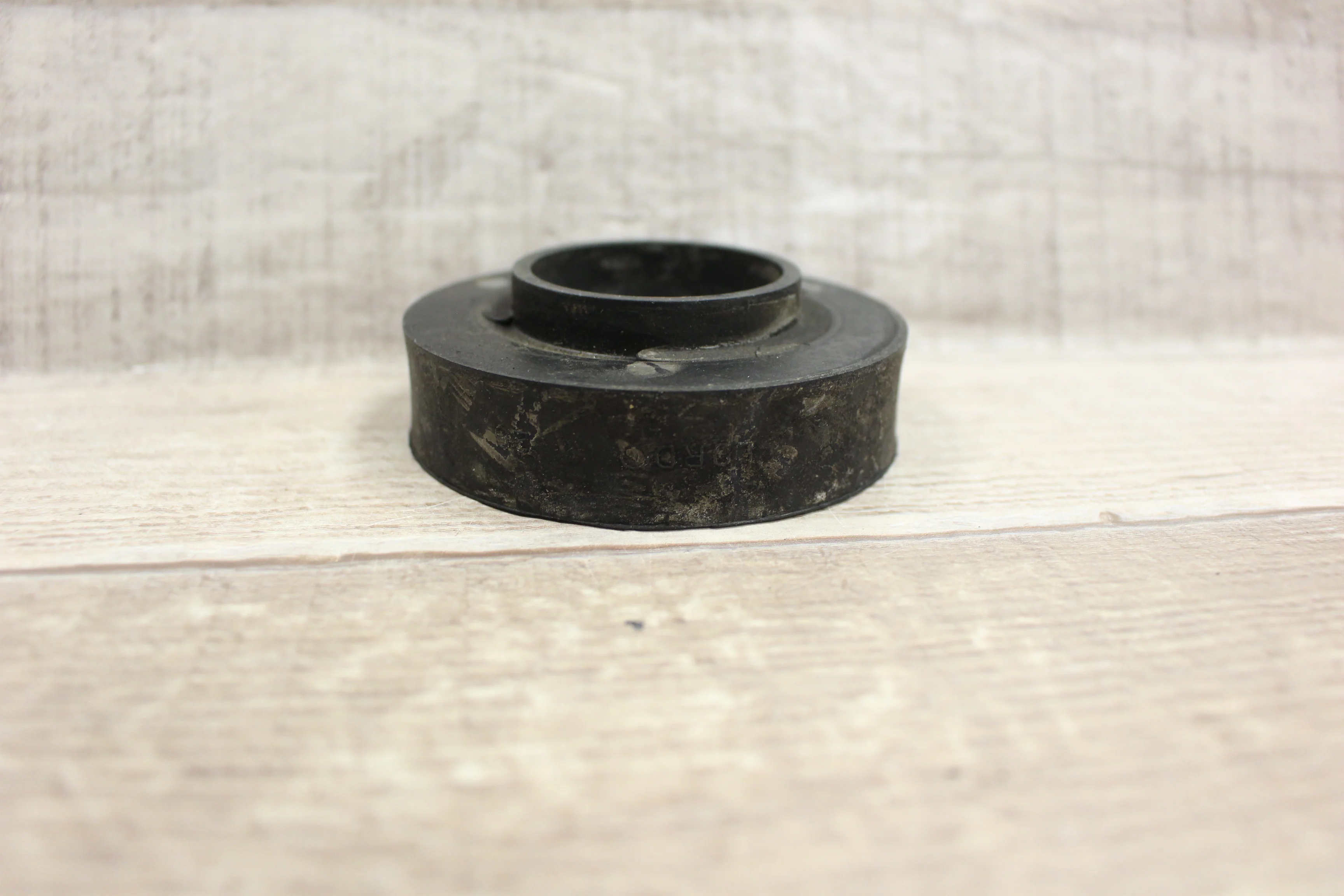 Weapon System Resilient Mount Cabin Mass Box Absorber - 5342-01-332-7614 - New - Image 3