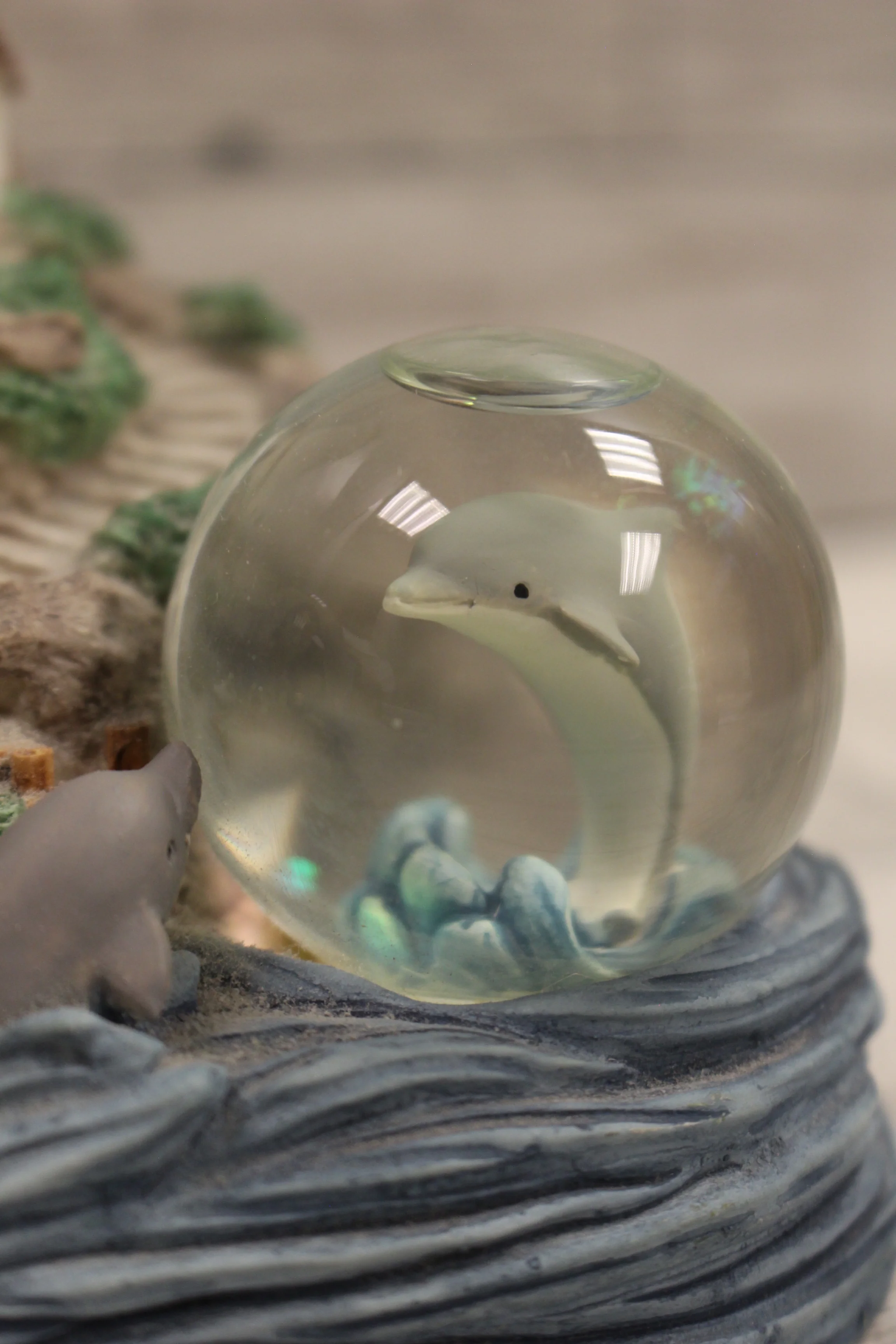 Westlake Musical Lighthouse Water Globe - Orcas & Dolphin - 2615 - Used - Image 7