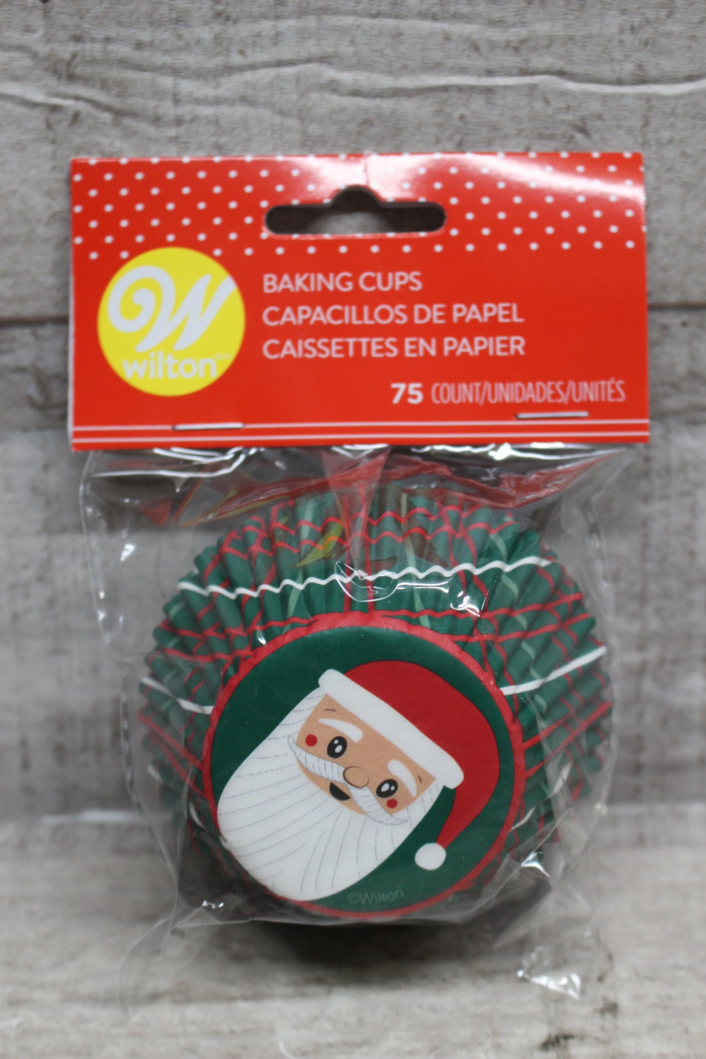 Wilton 75-Pack Of Baking Cups - Christmas Holiday Santa - New